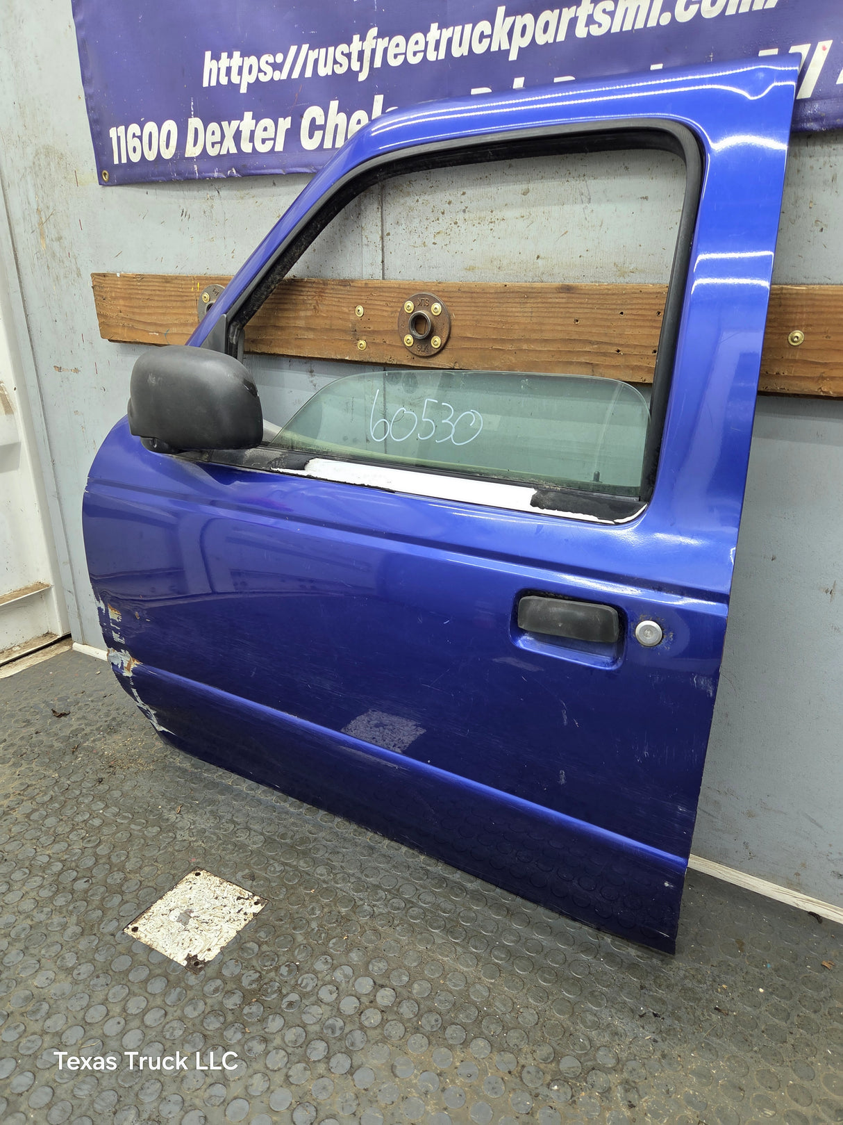2003-2005 Ford Ranger Driver Side Front Left Hand Door