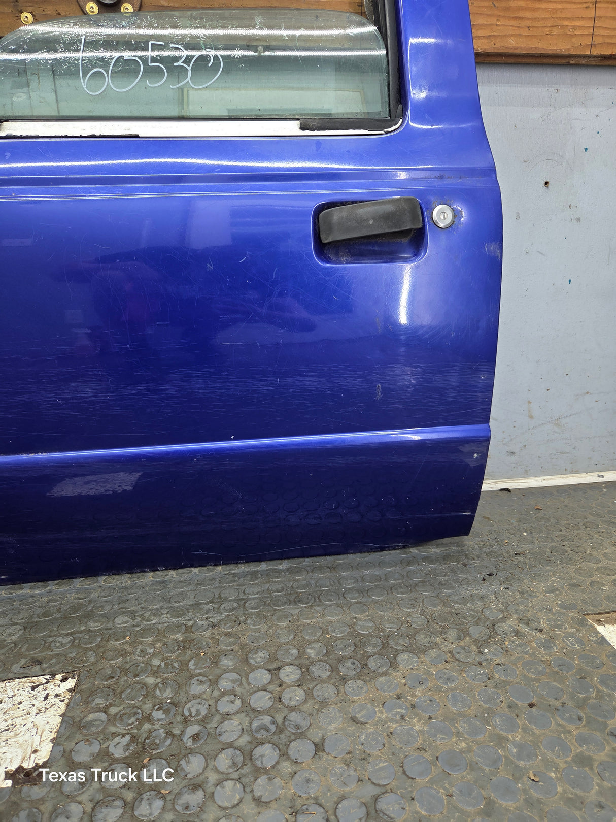 2003-2005 Ford Ranger Driver Side Front Left Hand Door
