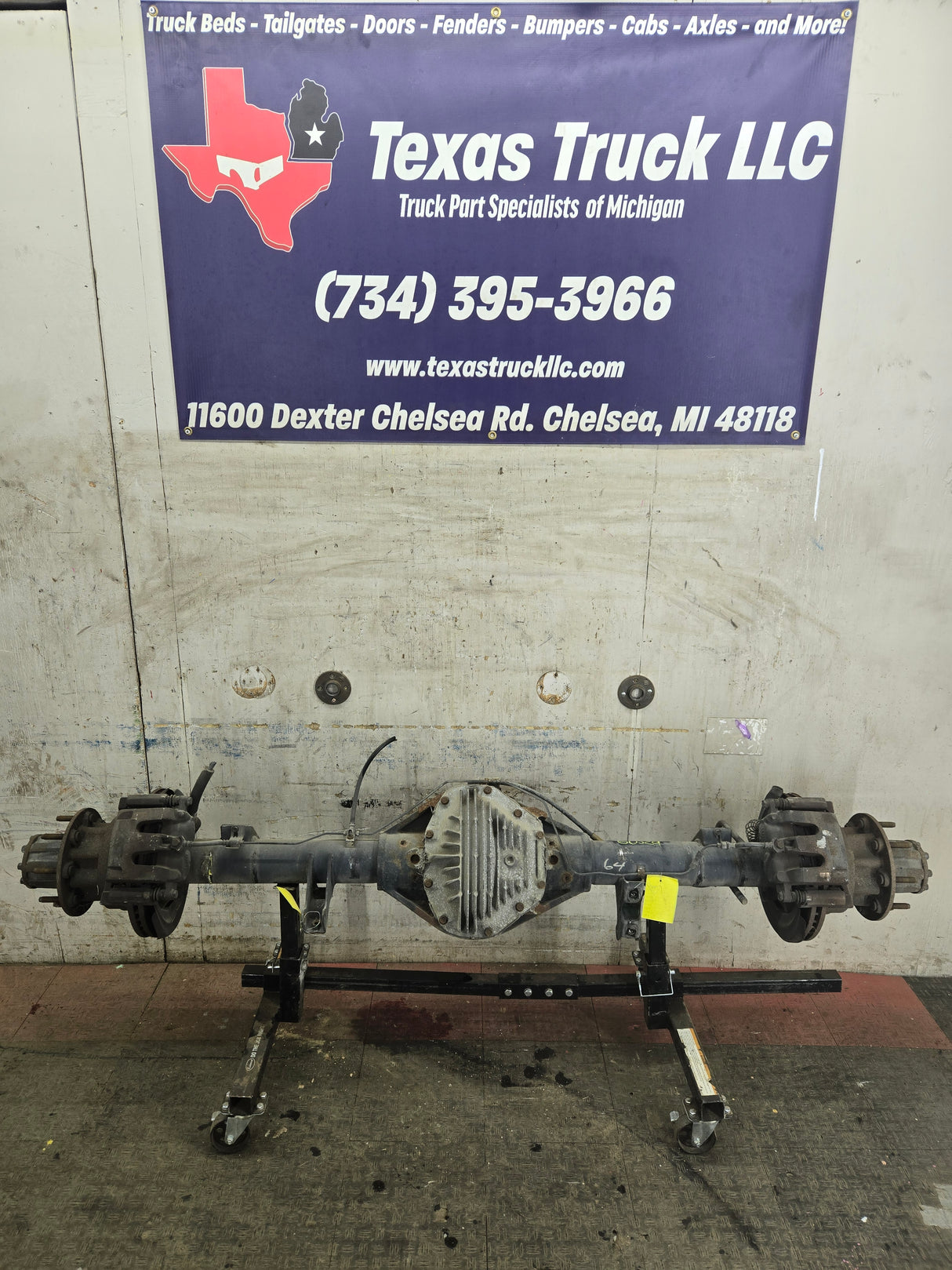2008-2010 Ford Super Duty F350 Dually Rear Axle 4.10 Gear Ratio 175k Miles