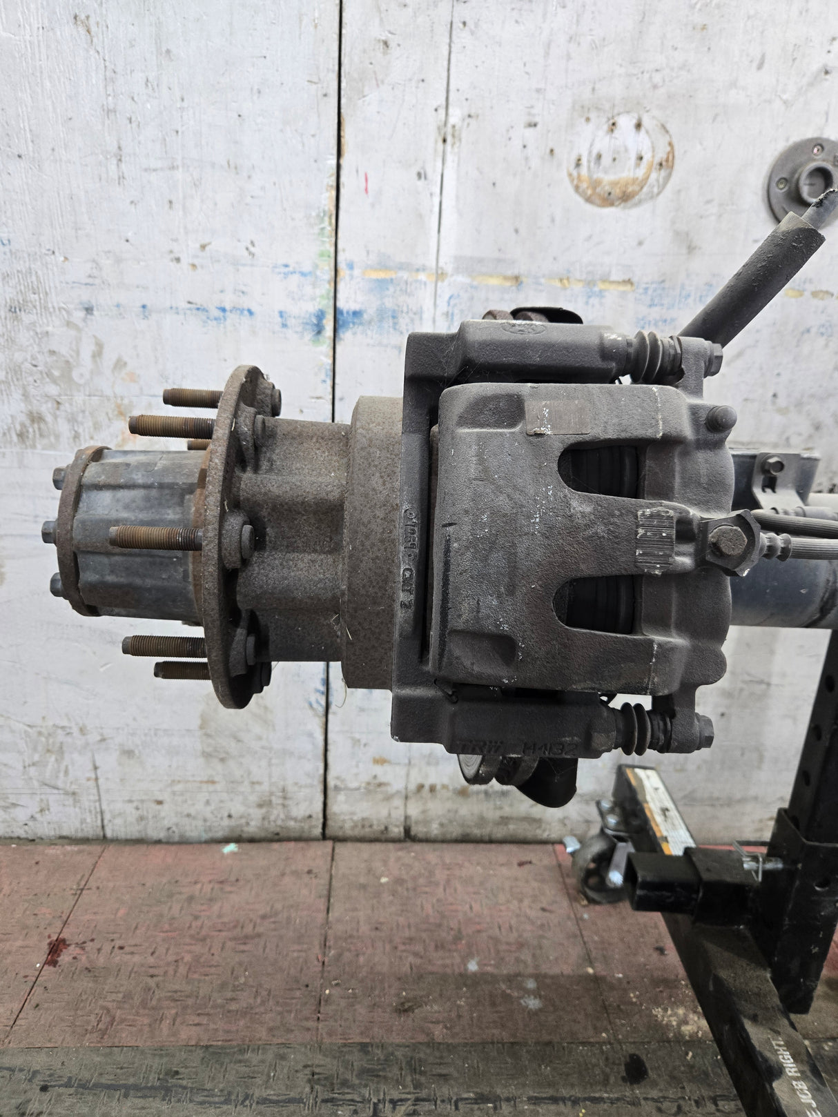2008-2010 Ford Super Duty F350 Dually Rear Axle 4.10 Gear Ratio 175k Miles