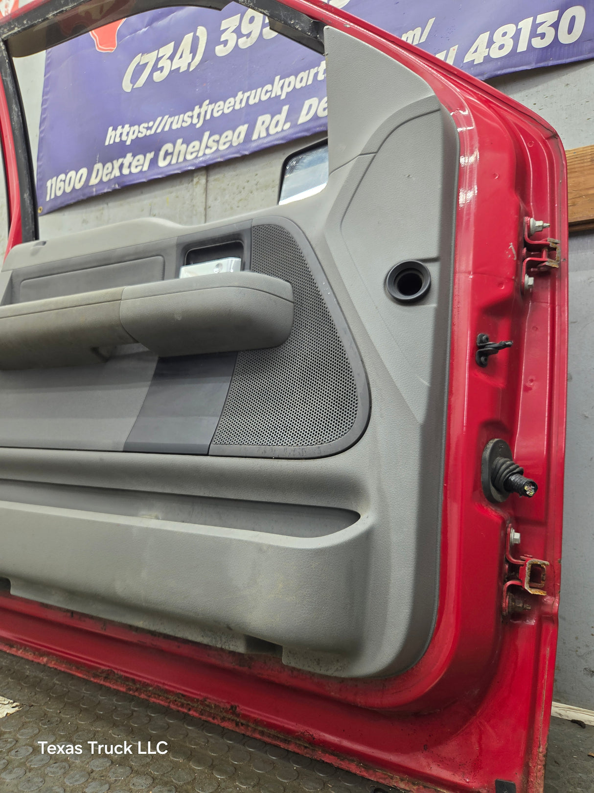 2004-2008 Ford F150 Driver Side Extended/Regular Cab Front Door LH