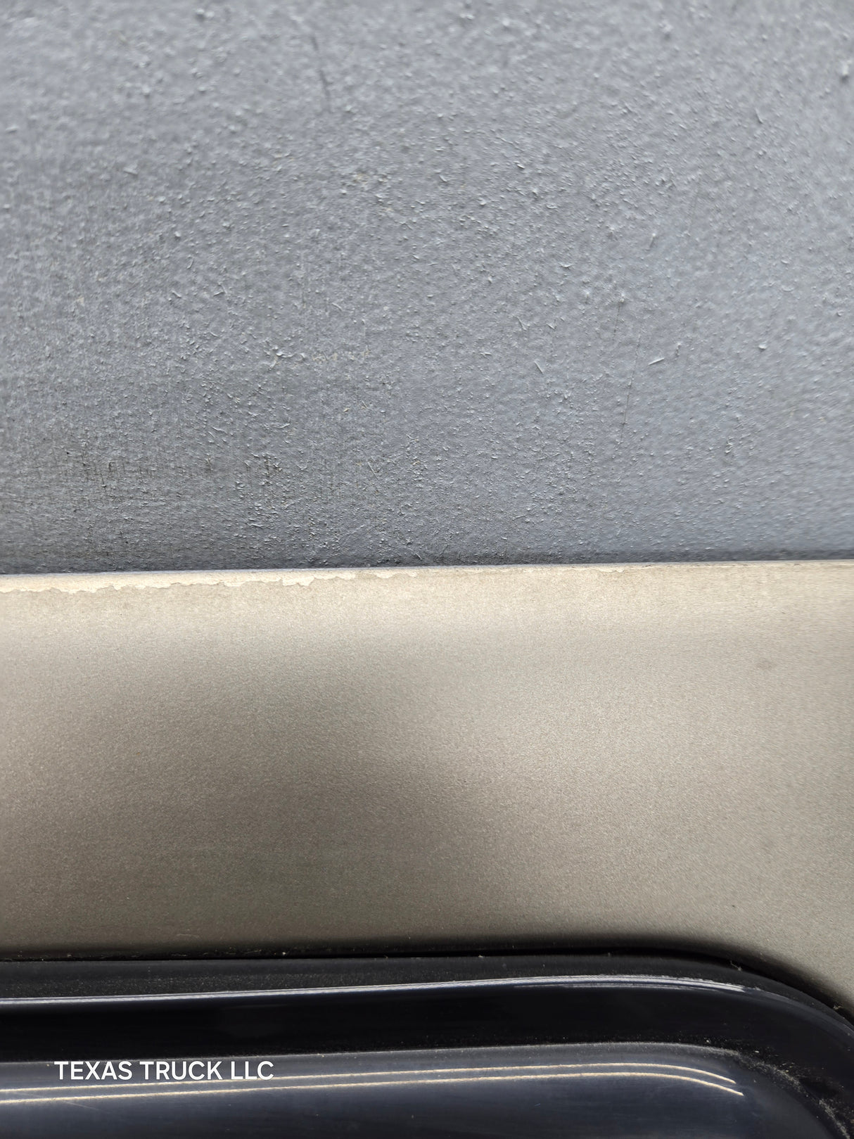 1999-2011 Ford Super Duty LH Driver Side Front Door F250 F350 F450 F550