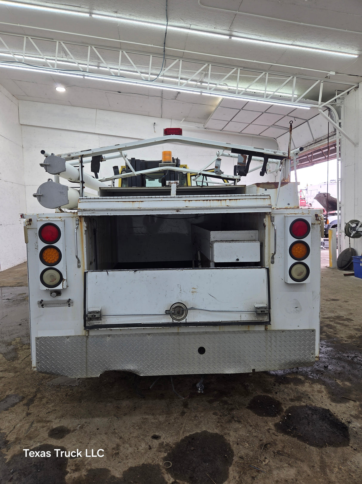 8' Steel Utility Service Body Truck Single Rear Wheel Utility Bed Universal With Generator