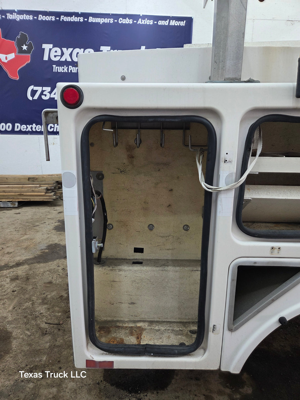 8' Fiberglass Utility Service Body With Generator Single Rear Wheel Truck Utility Bed Universal