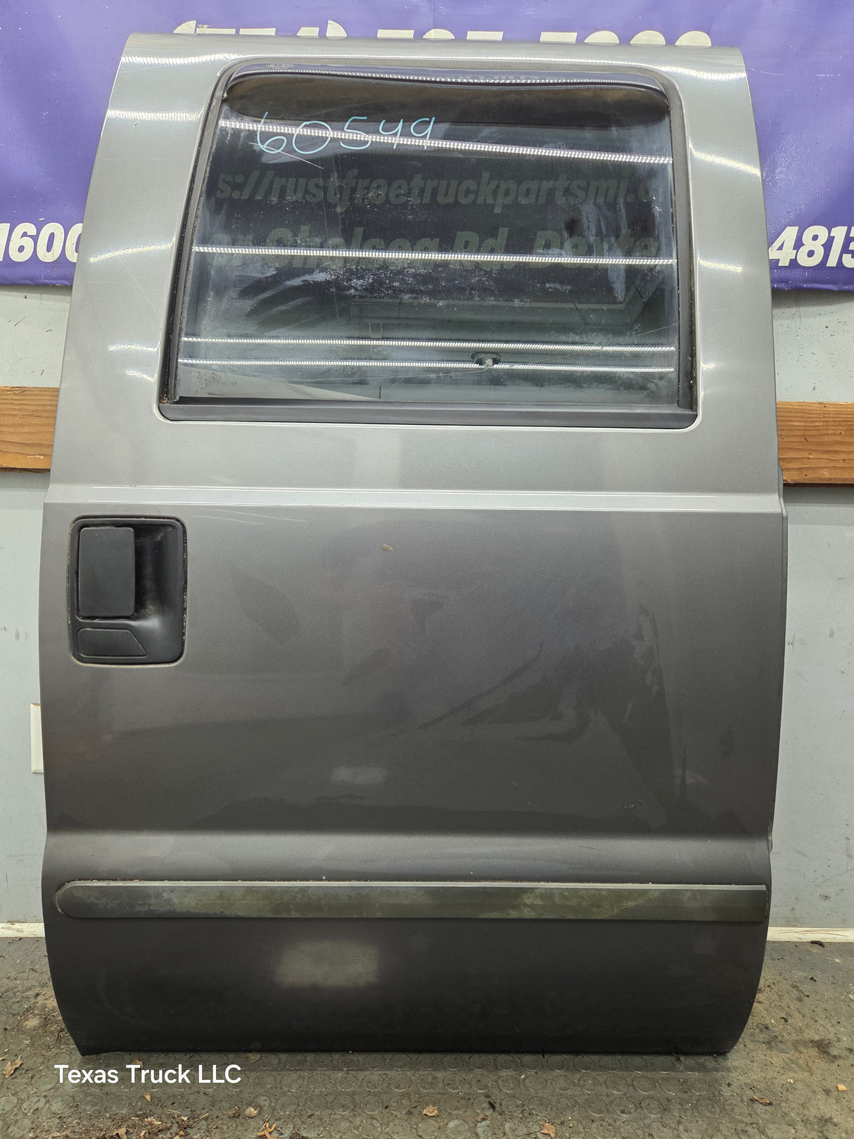1999-2011 Ford Super Duty F250 F350 F450 F550 RH Crew Cab Passenger Side Rear Door
