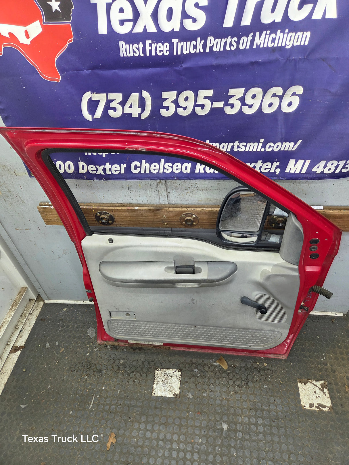 1999-2011 Ford Super Duty LH Driver Side Front Door F250 F350 F450 F550