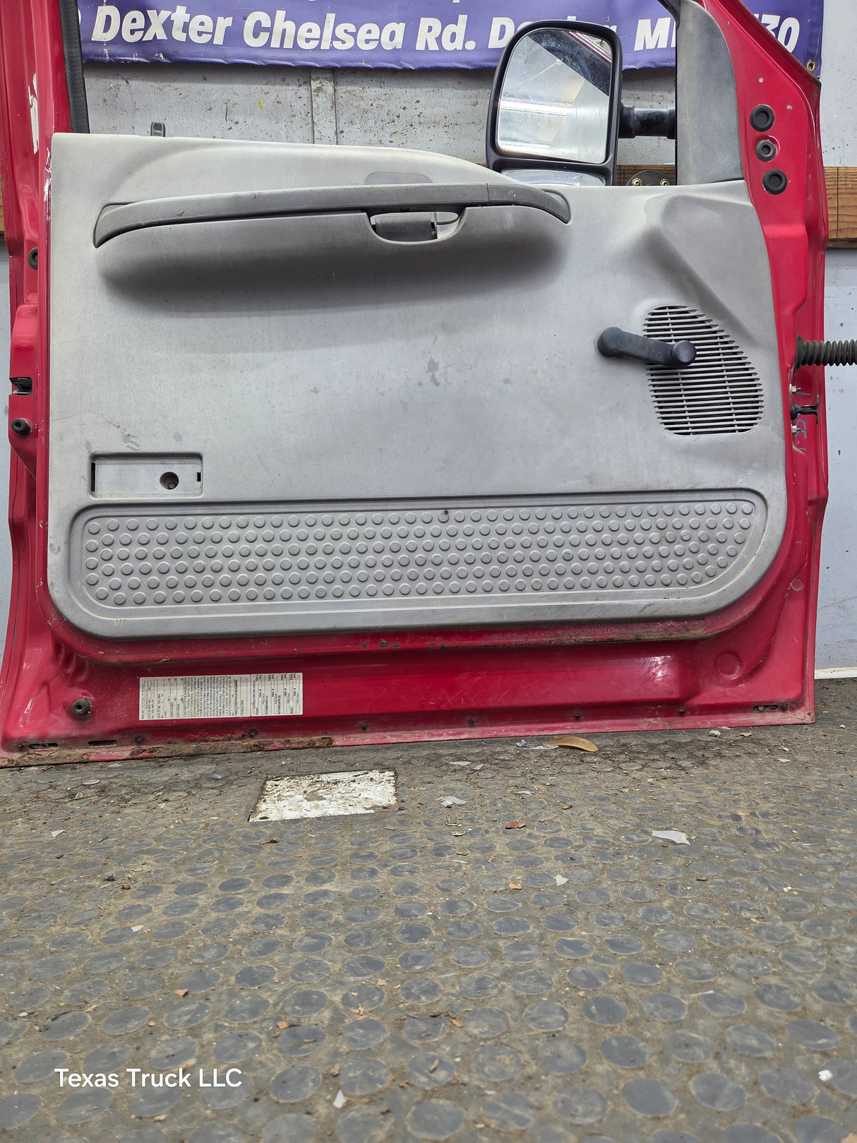 1999-2011 Ford Super Duty LH Driver Side Front Door F250 F350 F450 F550