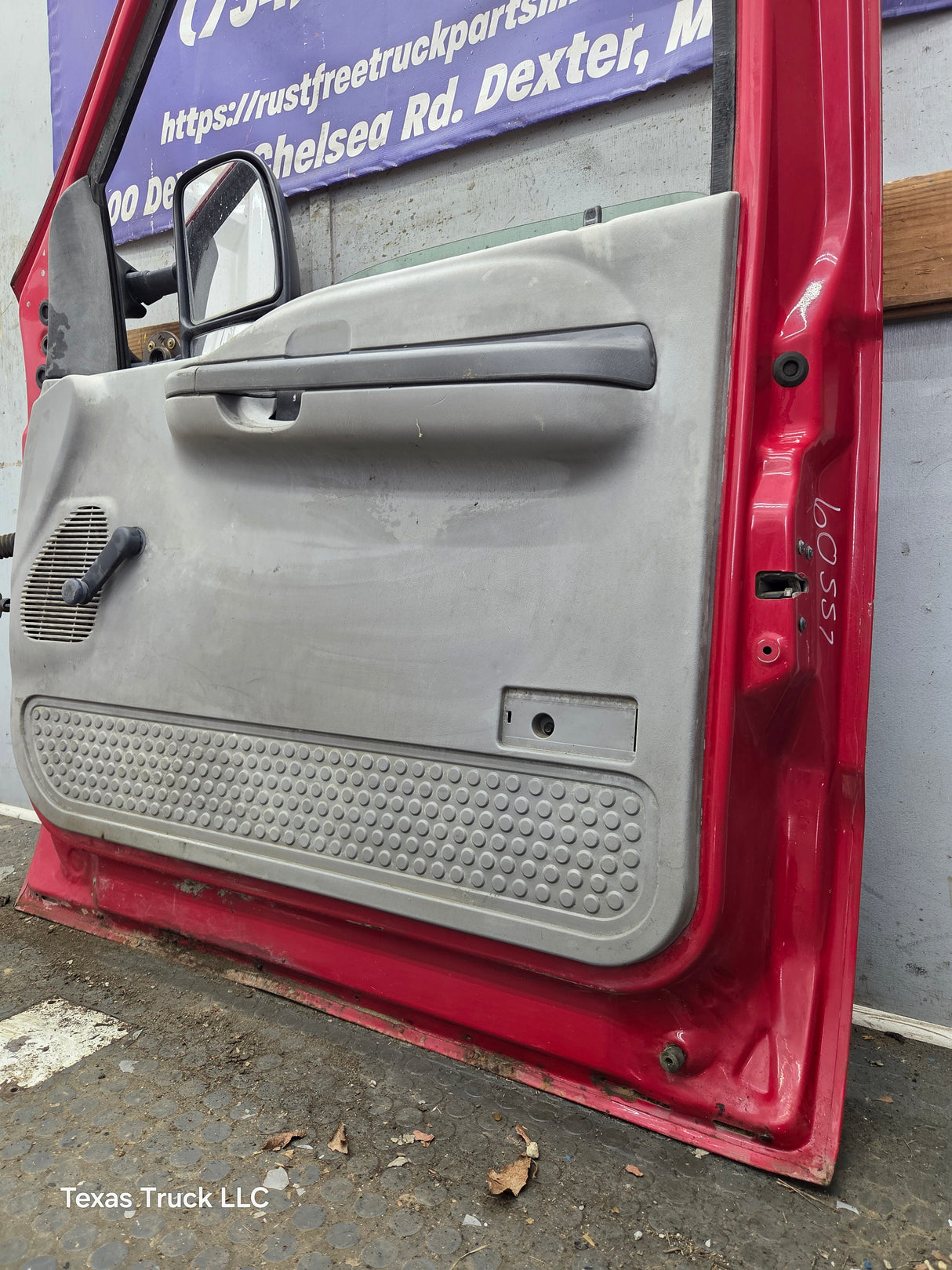 1999-2011 Ford Super Duty / Excursion Front Passenger Side RH Door F250 F350 F450 F550