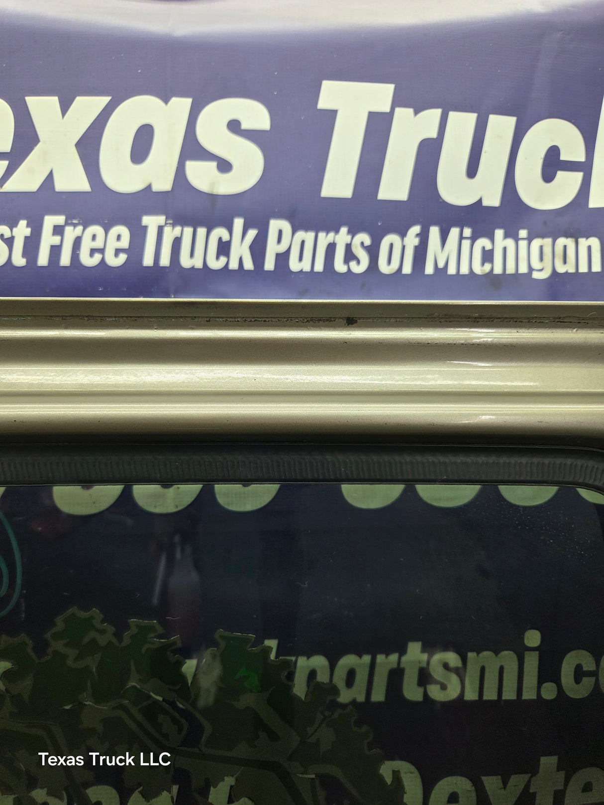 1999-2011 Ford Super Duty F250 F350 F450 F550 RH Crew Cab Passenger Side Rear Door
