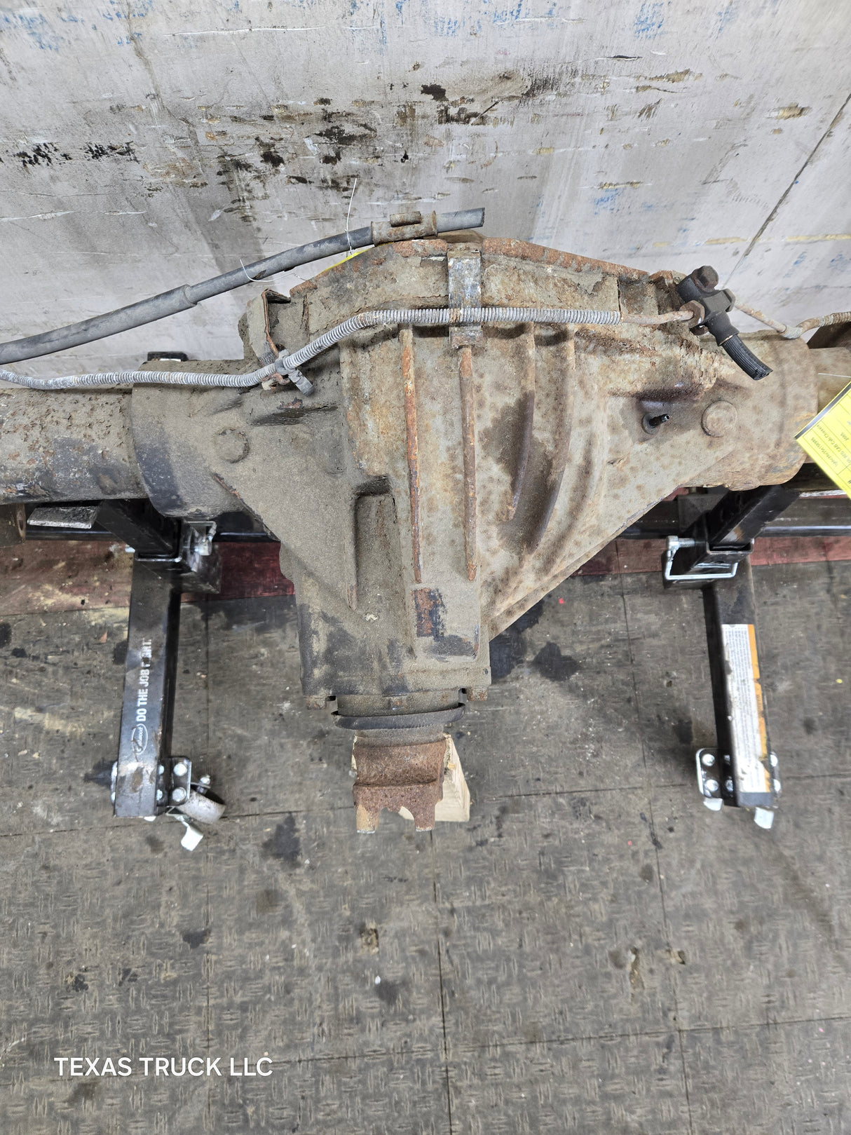 2001-2007 Chevrolet Silverado / GMC Sierra 2500 3500 HD Rear Axle 4.10 10.5" 156k Miles