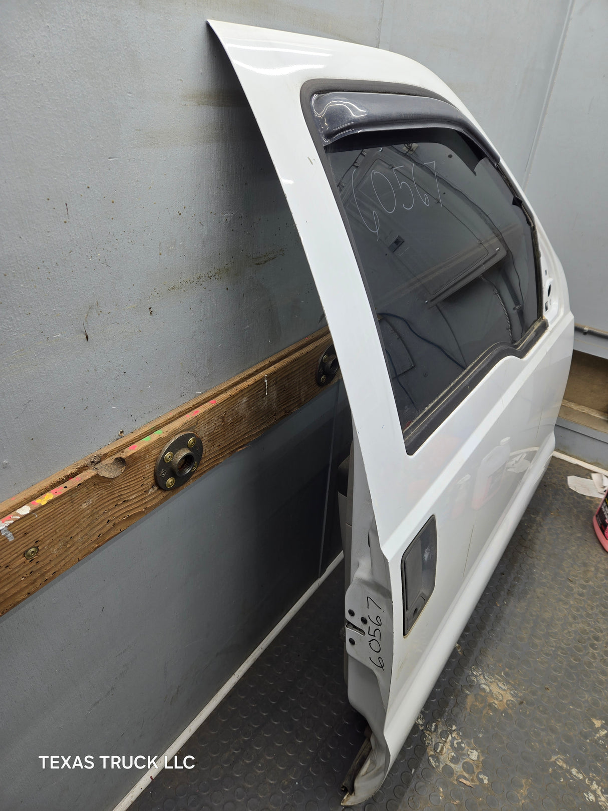 1999-2011 Ford Super Duty / Excursion Front Passenger RH Door F250 F350 F450 F550