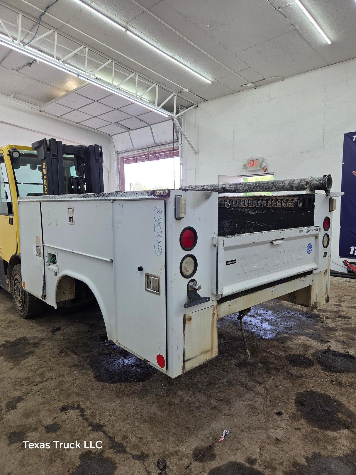 8' Steel Utility Service Body Truck Single Rear Wheel Utility Bed Universal