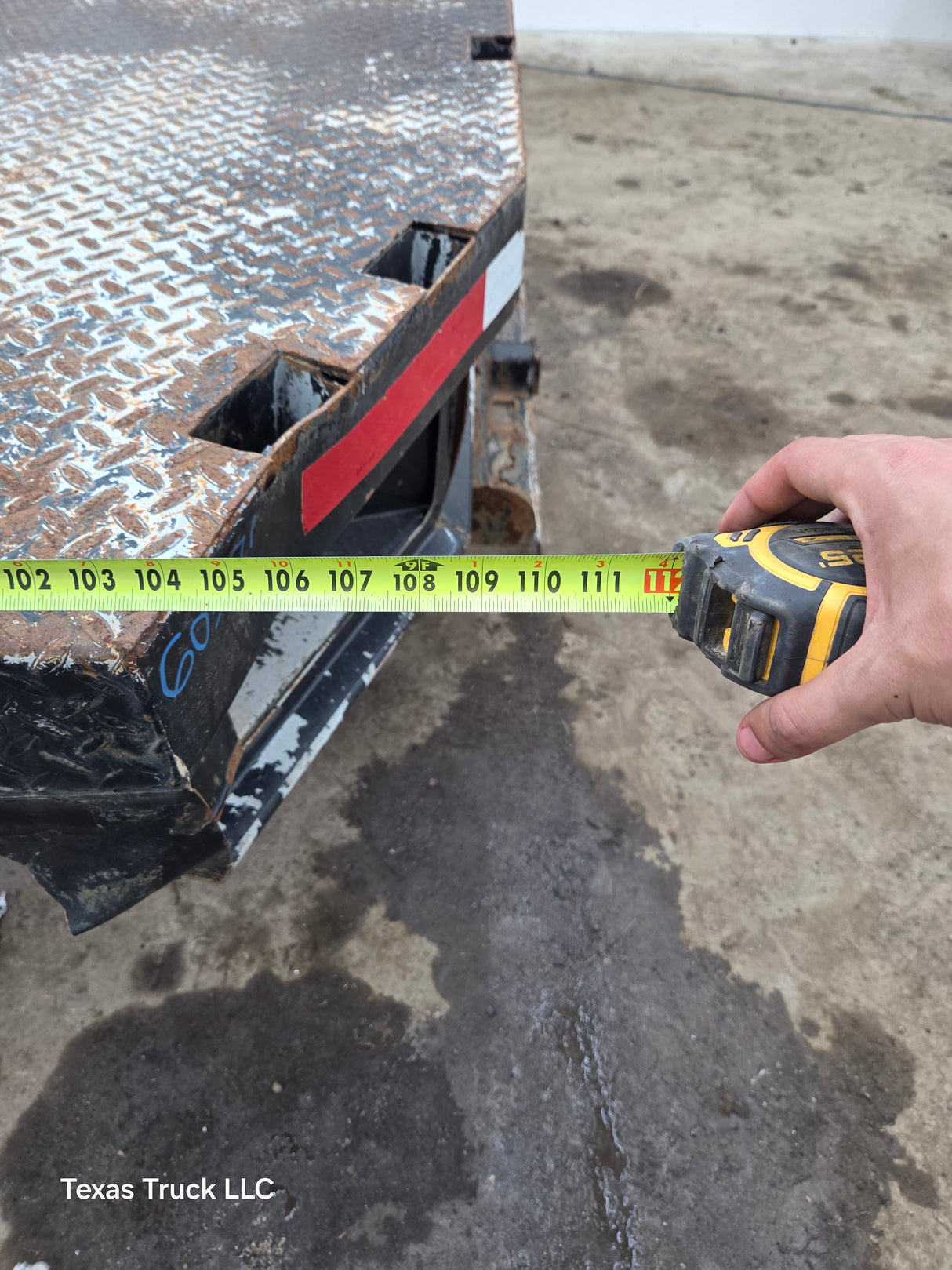 9' Steel Pickup Truck Dual Rear Wheel Utility Flatbed Universal