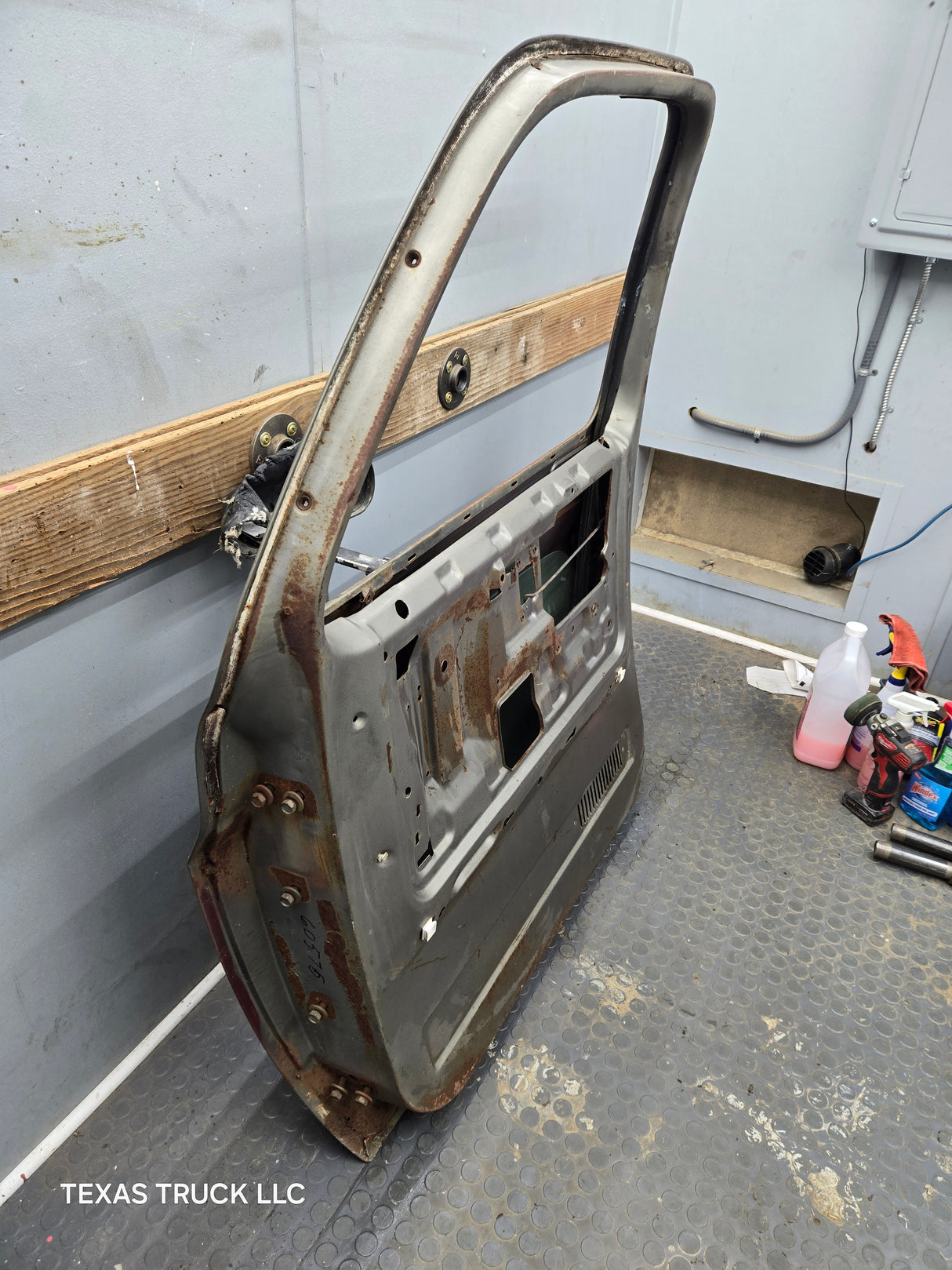 1973-1987 Chevrolet / GMC Square Body Front Passenger Side RH Door K / C Series