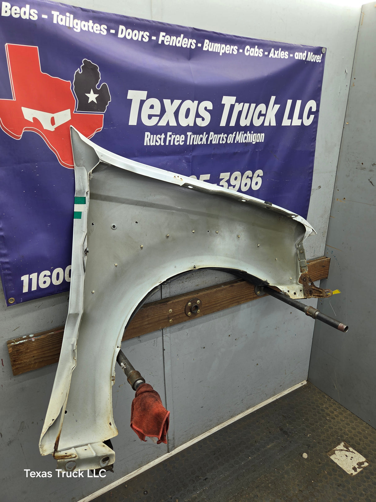 1999-2007 Ford Super Duty LH Driver Side Front Fender F250 F350 F450 F550 Excursion
