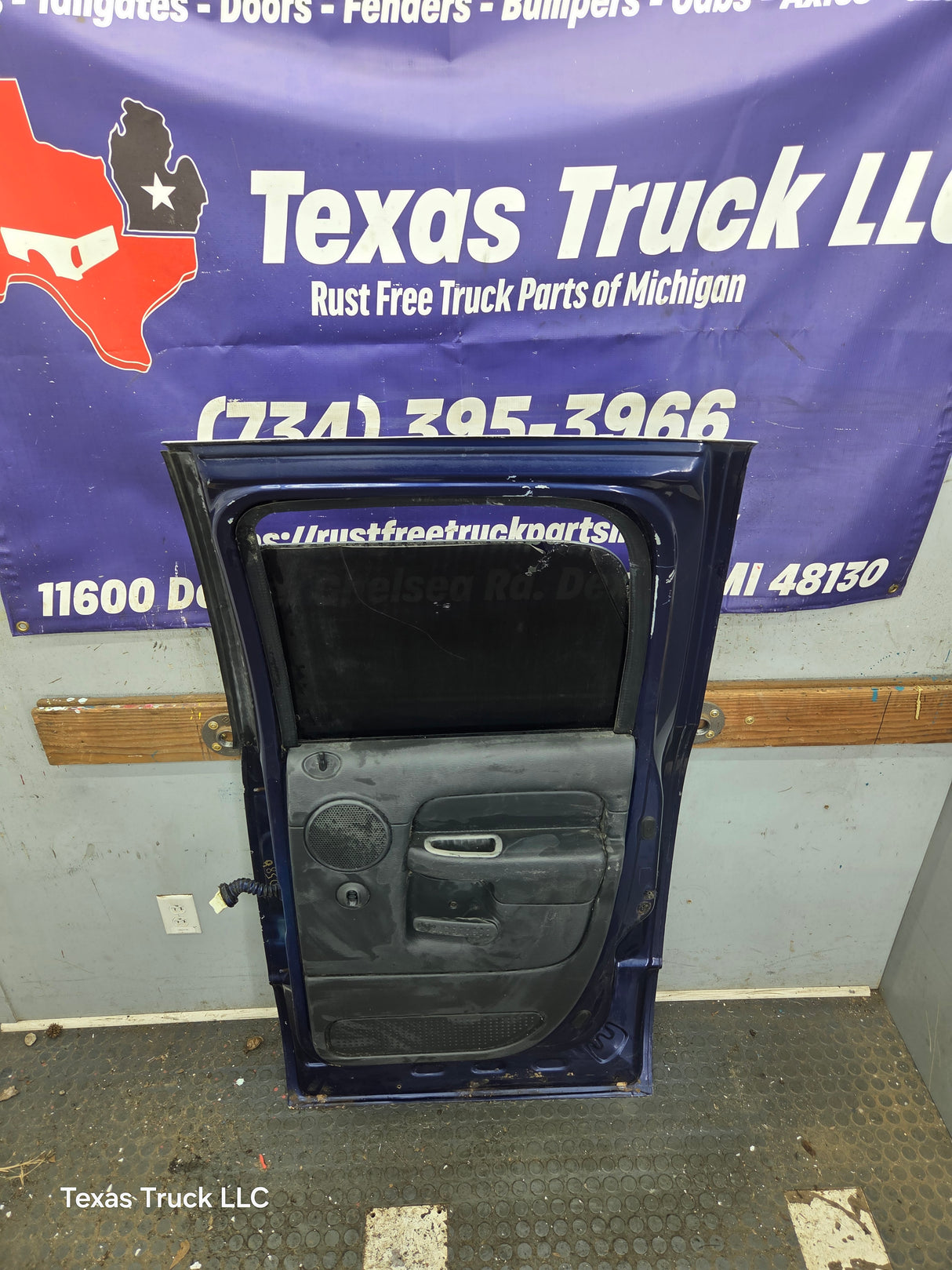 2003-2008 Dodge Ram 3rd Gen RH Passenger Side Rear Quad Cab Door 1500 2500 3500 4500 5500