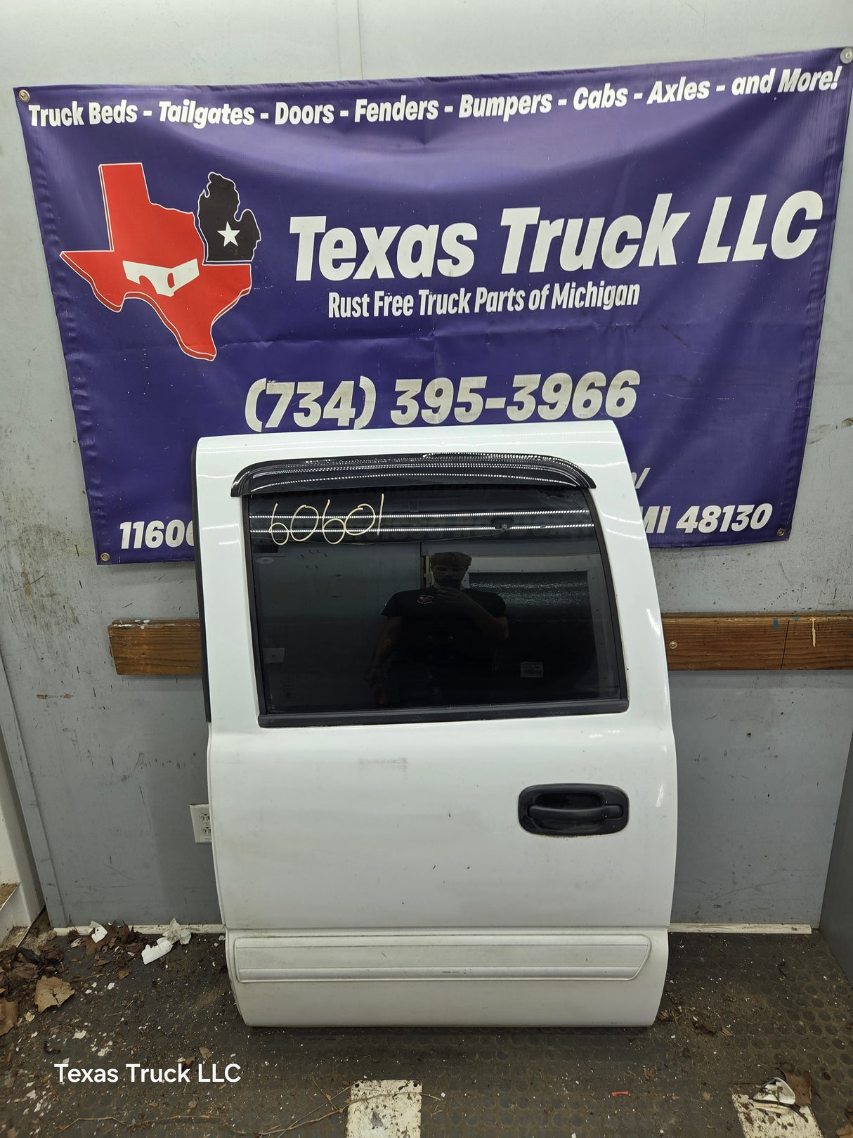 1999-2006 Chevrolet Silverado / GMC Sierra 1500 2500 3500 HD Rear Driver Side Crew Cab