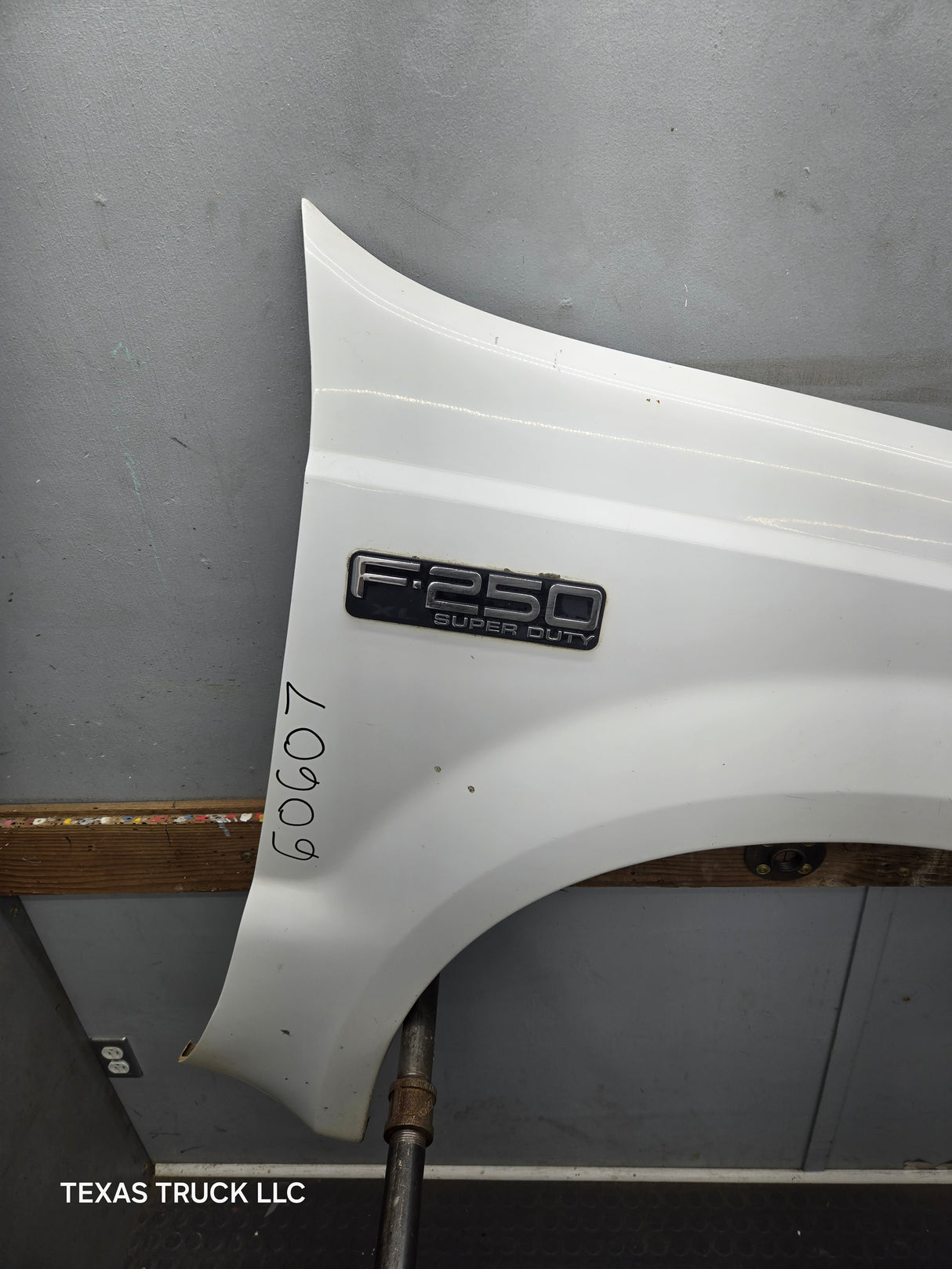 1999-2007 Ford Super Duty RH Passenger Side Front Fender F250 F350 F450 F550 Excursion