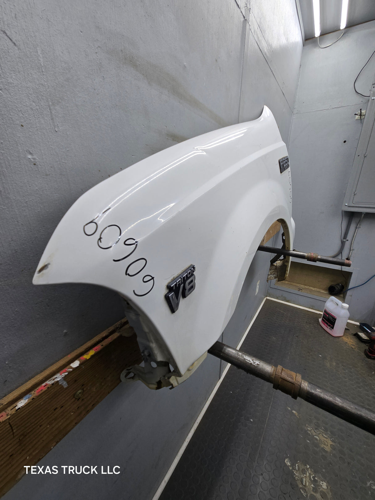 1999-2007 Ford Super Duty LH Driver Side Front Fender F250 F350 F450 F550 Excursion