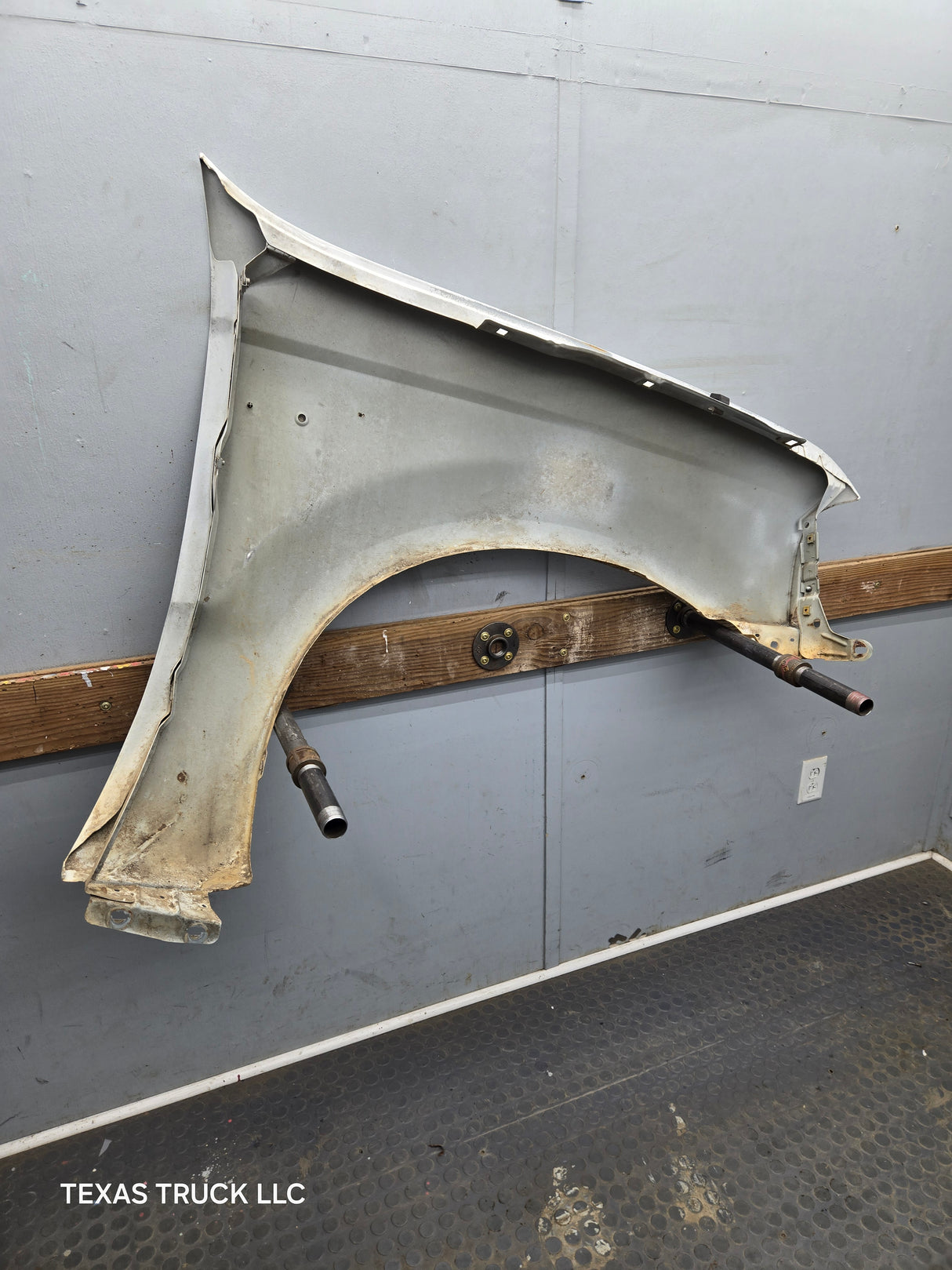 1999-2007 Ford Super Duty LH Driver Side Front Fender F250 F350 F450 F550 Excursion