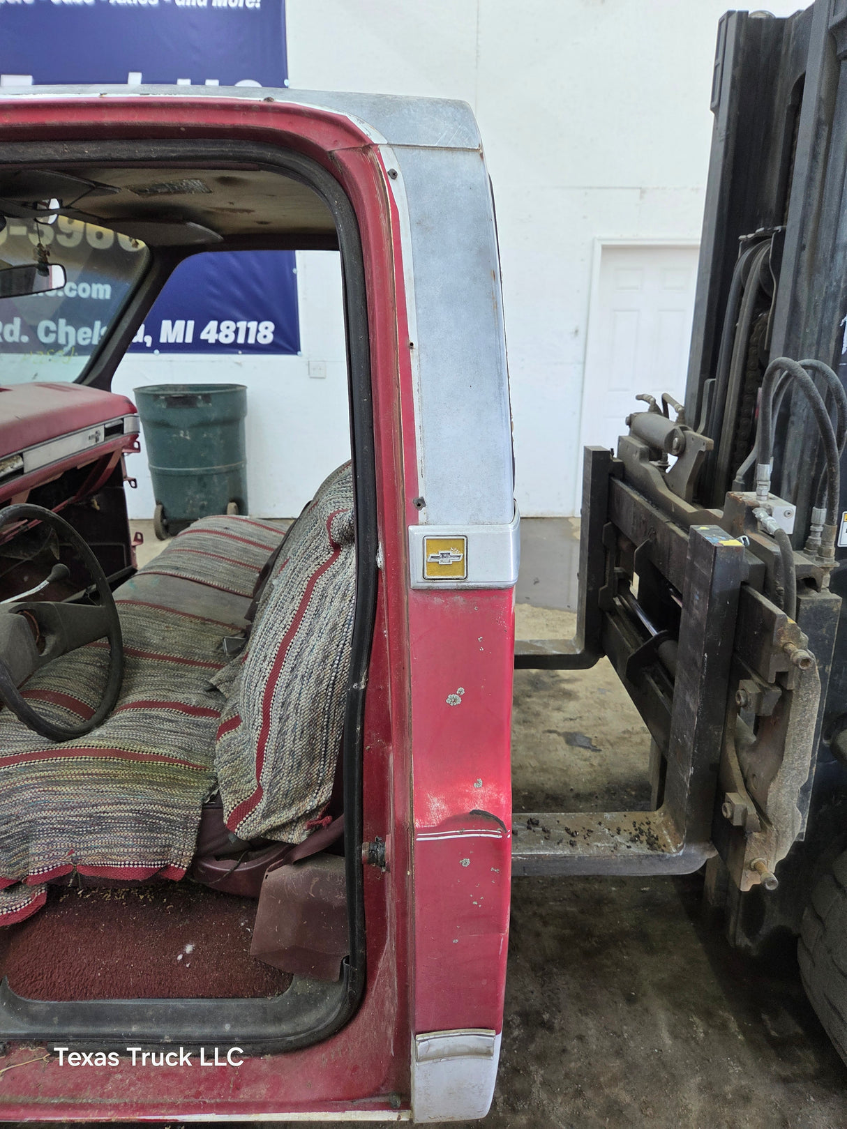 1973-1987 Chevrolet / GMC Square Body Regular Cab Truck Cab K series / C series