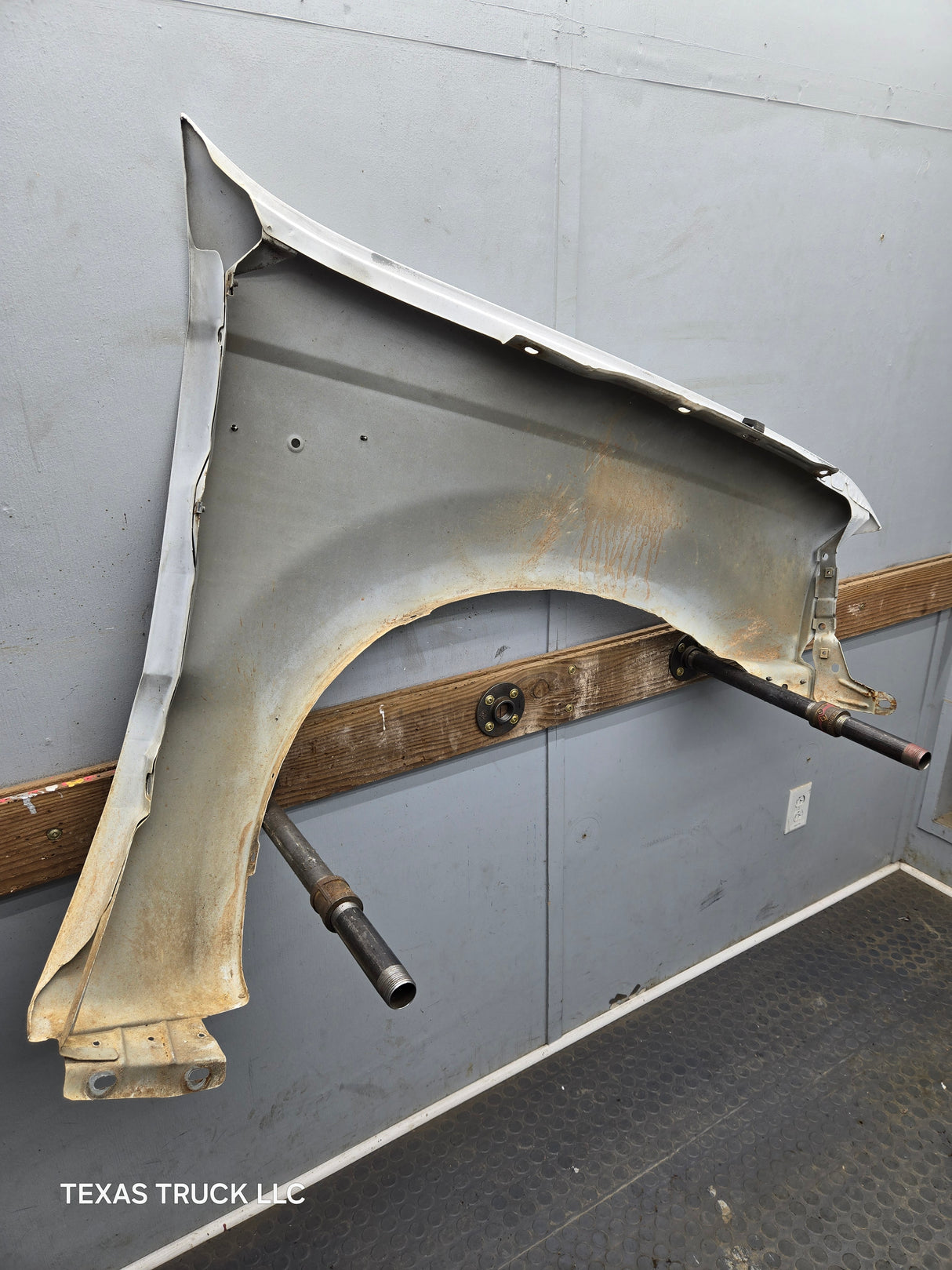 1999-2007 Ford Super Duty LH Driver Side Front Fender F250 F350 F450 F550 Excursion