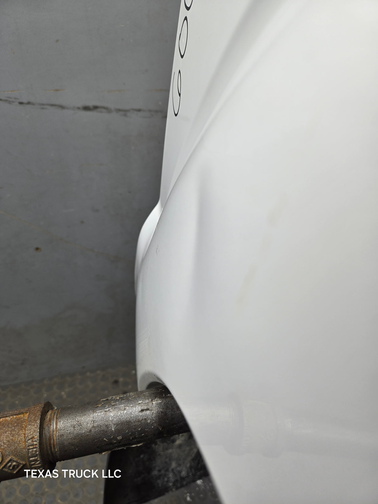 2011-2016 Ford Super Duty F250 F350 RH Passenger Side Front Fender Quarter Panel - Oxford White