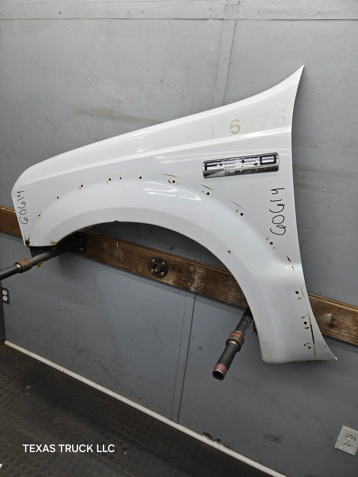 1999-2007 Ford Super Duty LH Driver Side Front Fender F250 F350 F450 F550 Excursion
