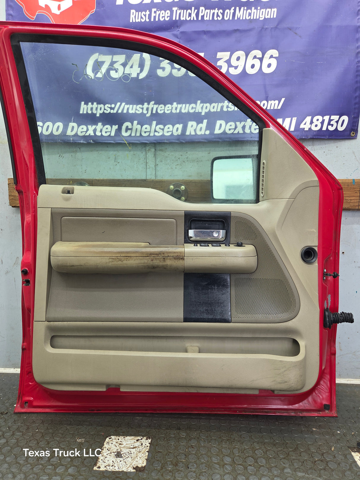 2004-2008 Ford F150 Driver Side Extended/Regular Cab Front Door LH