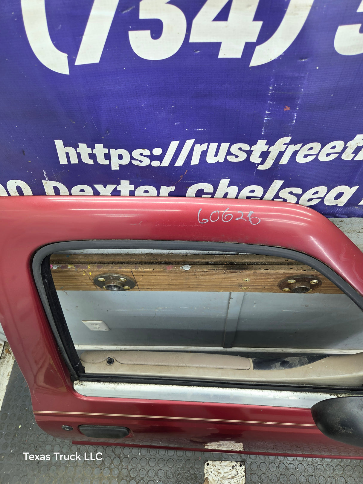 1993-2002 Ford Ranger Passenger Side Front Right Hand Door