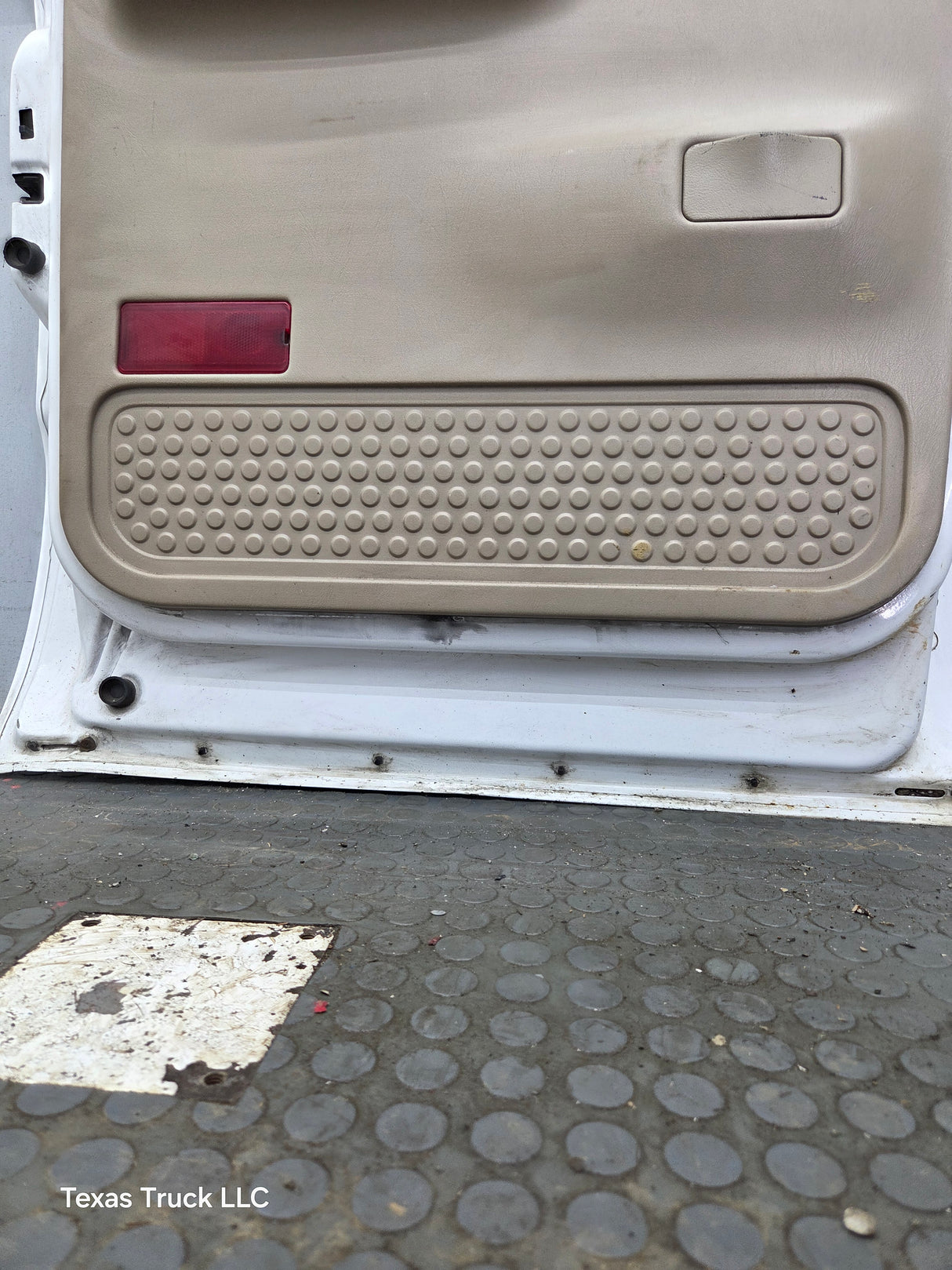 1999-2011 Ford Super Duty LH Driver Side Rear Crew Cab Door F250 F350 F450 F550