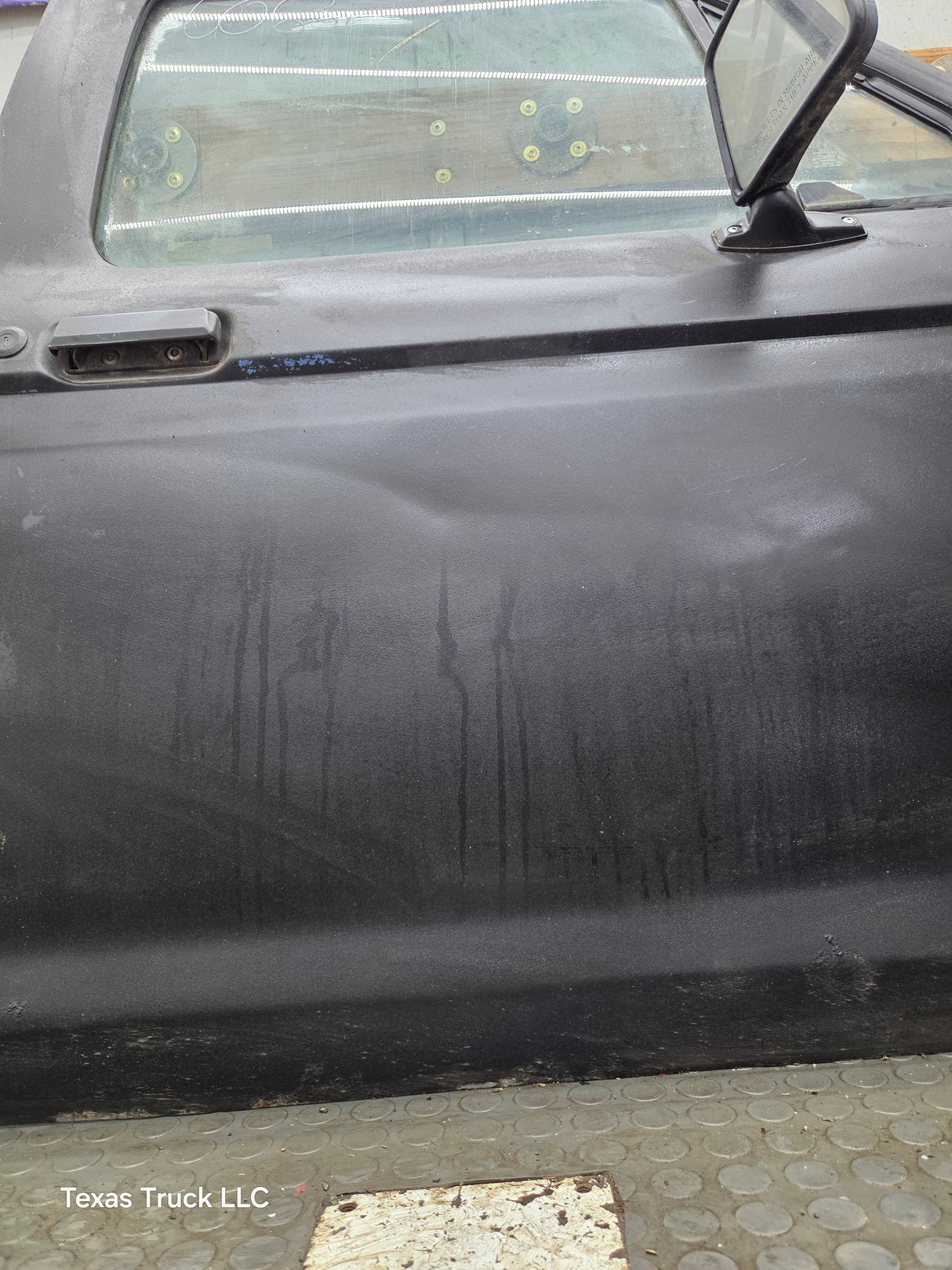1983-1988 Ford Ranger Passenger Side Front Right Hand Door