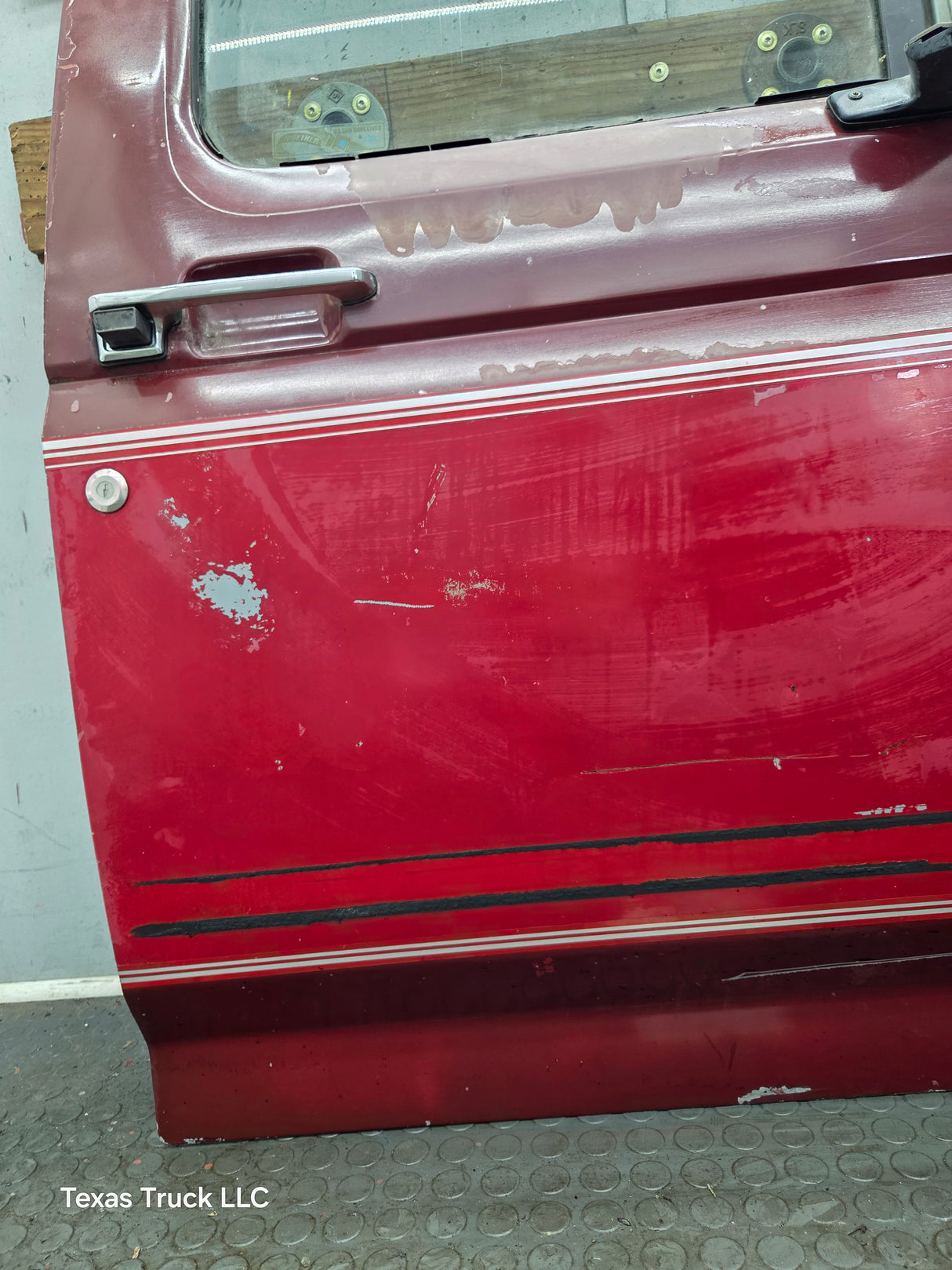 1980-1986 Ford F Series F250 F350 F450 F550 Passenger Side Front Door RH
