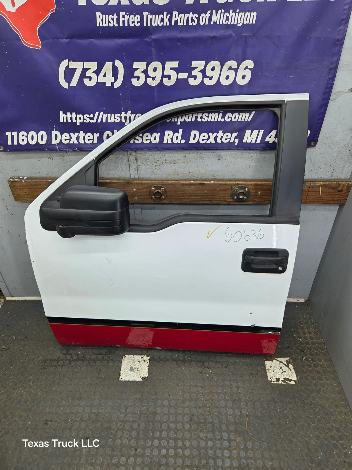 2004-2008 Ford F150 Driver Side Extended/Regular Cab Front Door LH