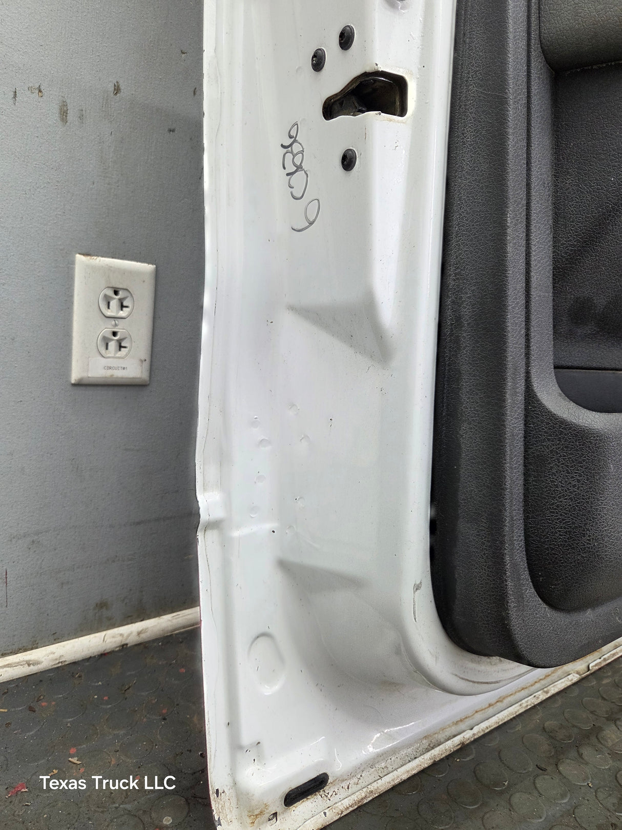 2004-2008 Ford F150 Driver Side Extended/Regular Cab Front Door LH