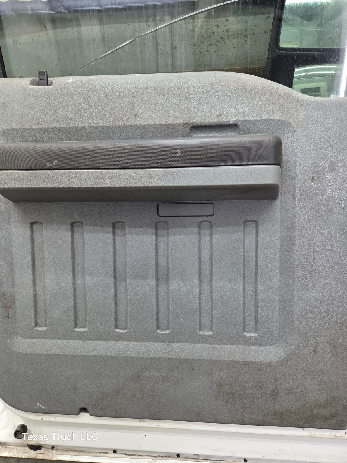 2012-2016 Ford Super Duty LH Driver Side Front Door F250 F350 F450 F550