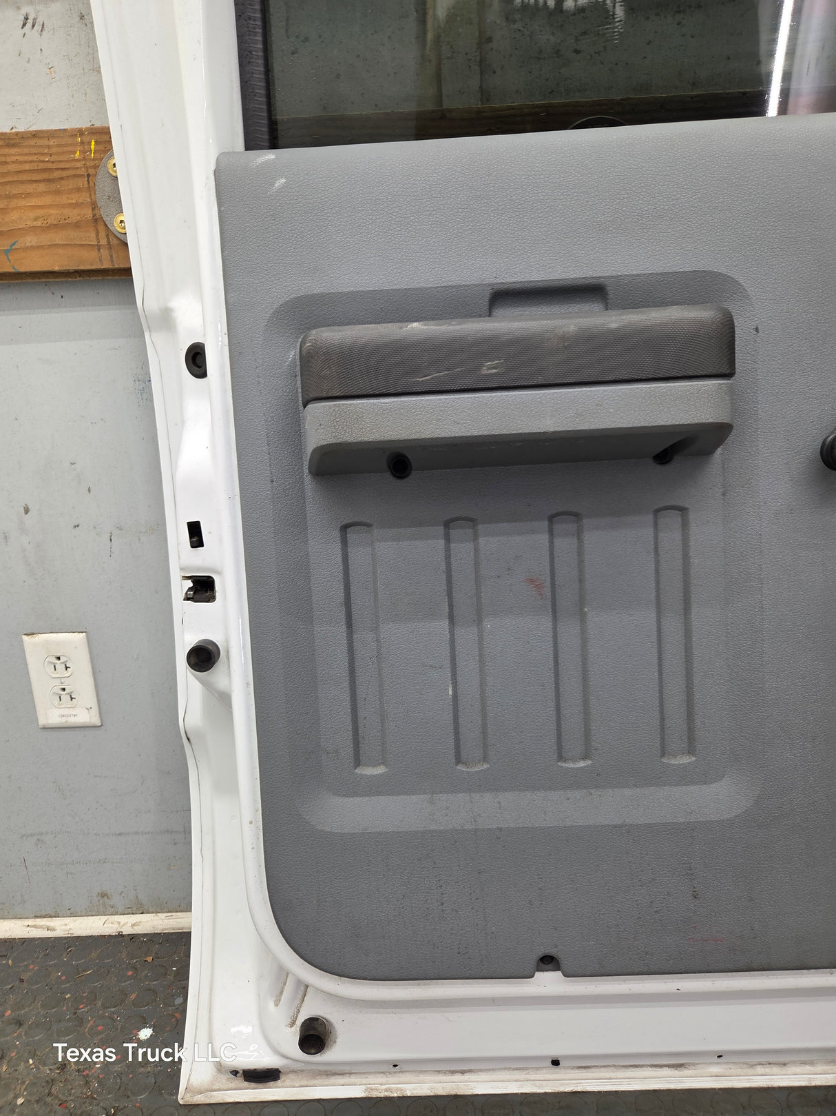 2012-2016 Ford Super Duty Driver Rear Door LH Crew Cab F250 F350 F450 F550