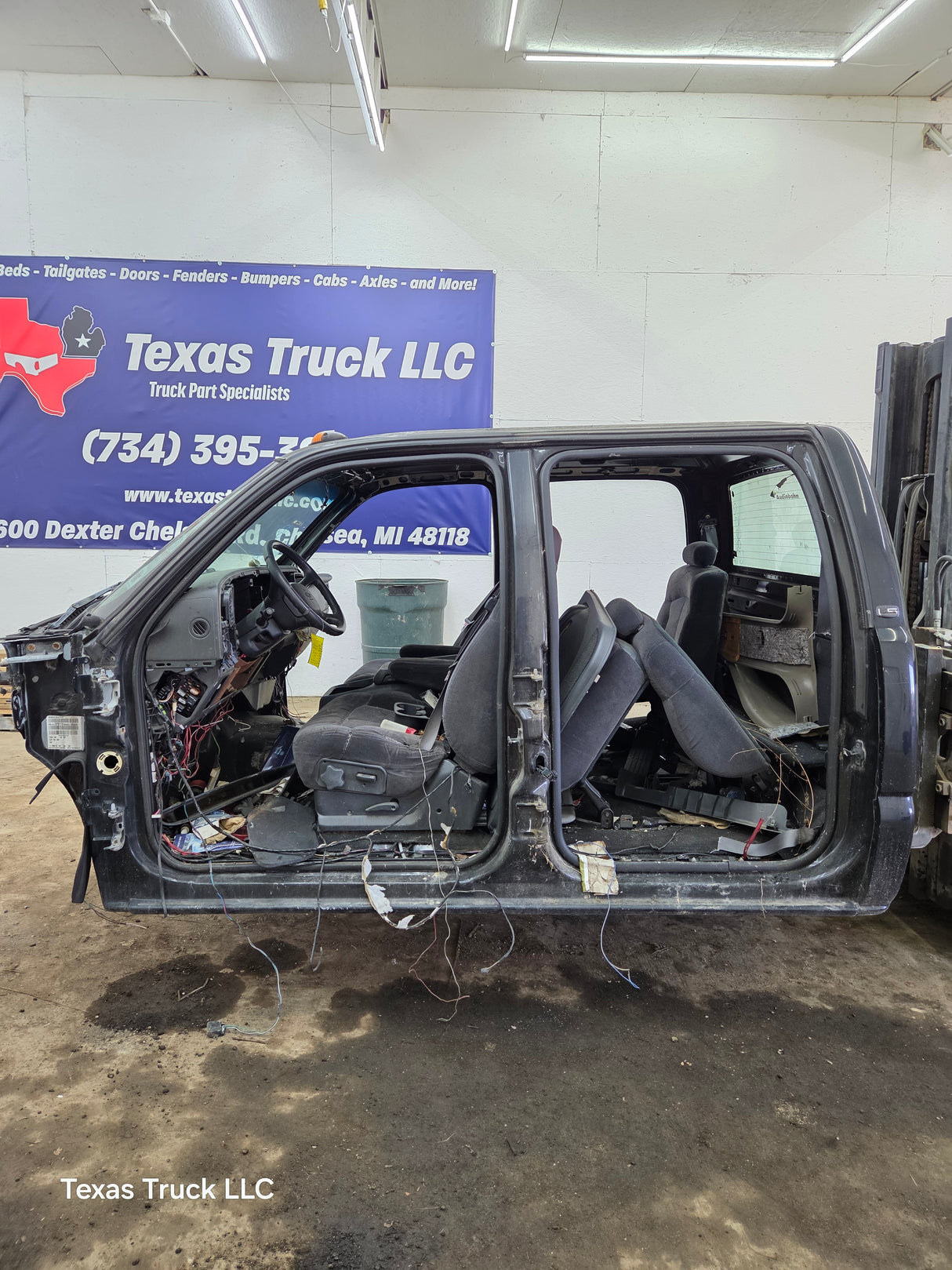 1999-2007 Chevrolet Silverado / GMC Sierra 1500 2500 HD 3500HD Crew Cab Body