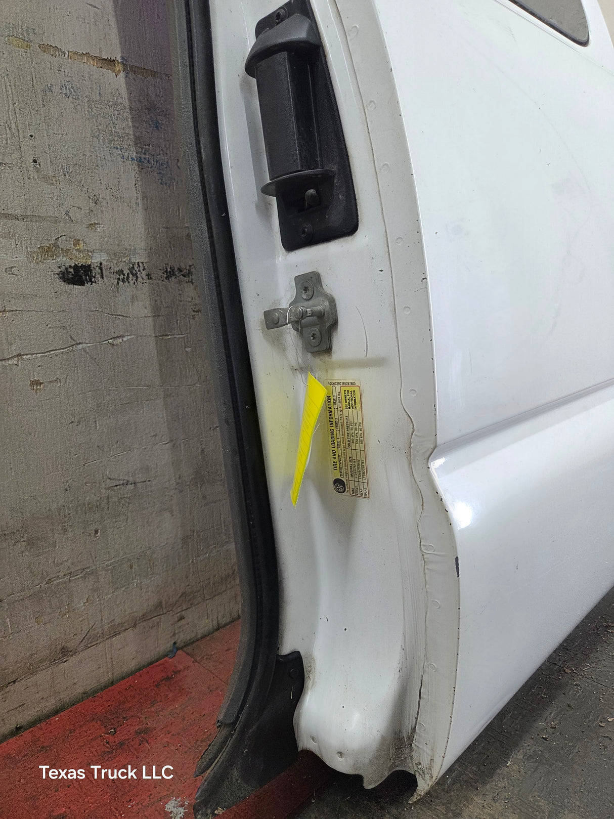 1999-2006 Chevrolet Silverado / GMC Sierra 1500 2500 3500 HD Rear Driver Side Extended Cab Rear Door