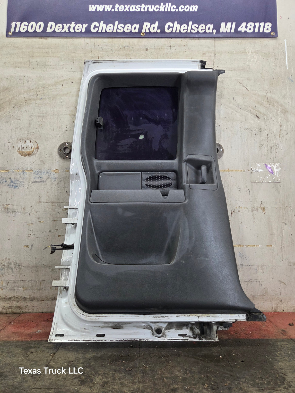 1999-2006 Chevrolet Silverado / GMC Sierra 1500 2500 3500 HD Rear Driver Side Extended Cab Rear Door