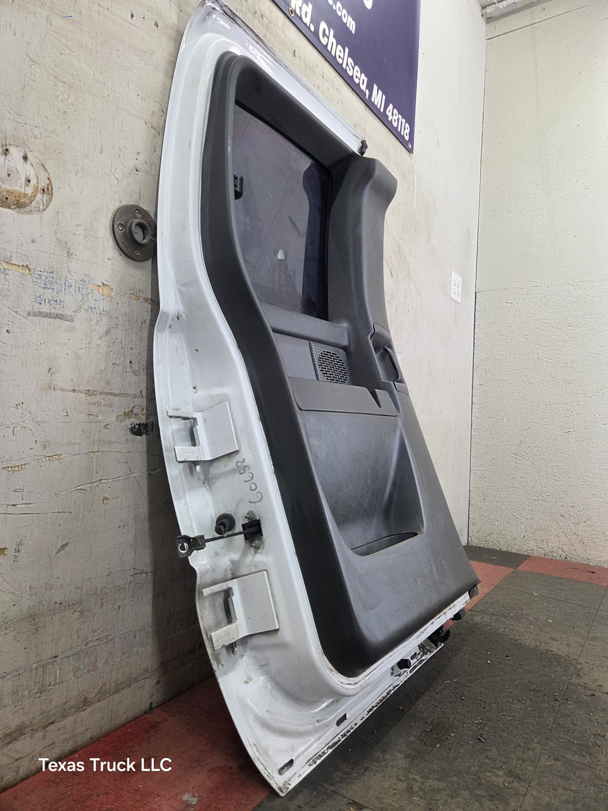 1999-2006 Chevrolet Silverado / GMC Sierra 1500 2500 3500 HD Rear Driver Side Extended Cab Rear Door