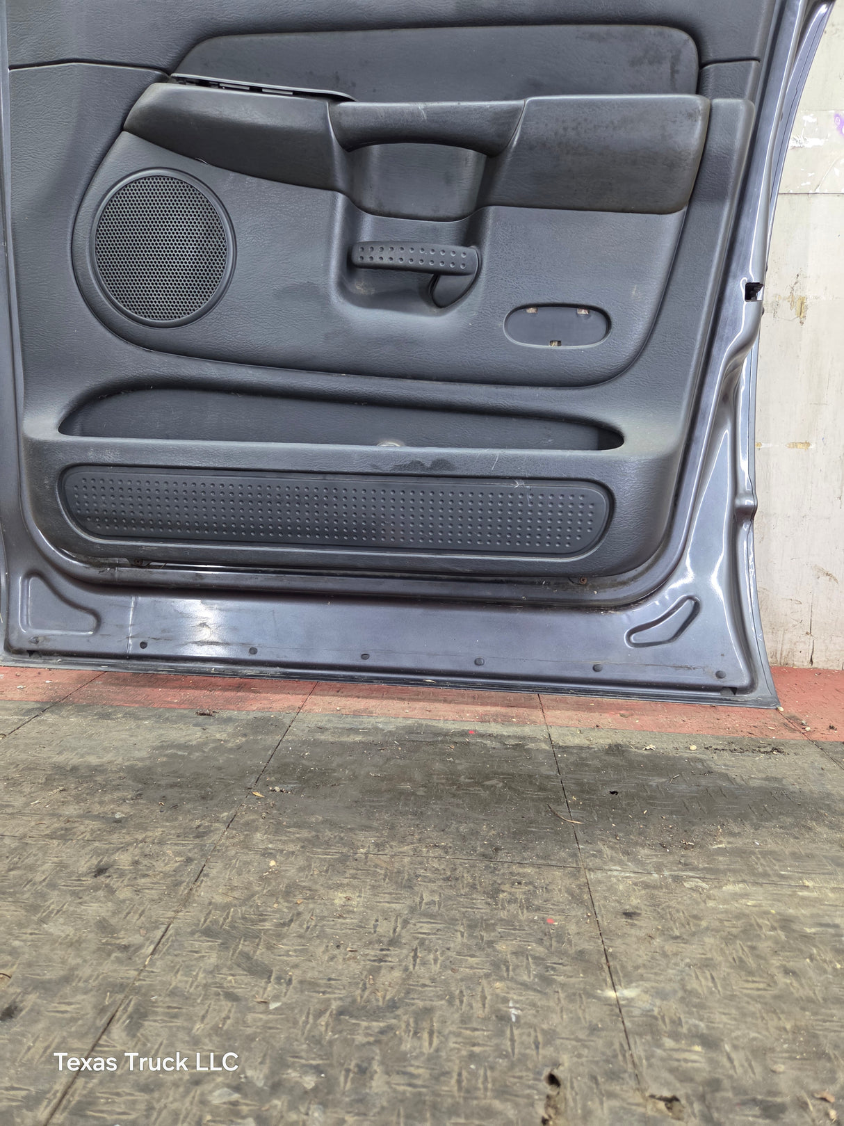 2003-2008 Dodge Ram 3rd Gen Passenger Side Front Quad Cab Crew Cab Door 1500 2500 3500 4500 5500