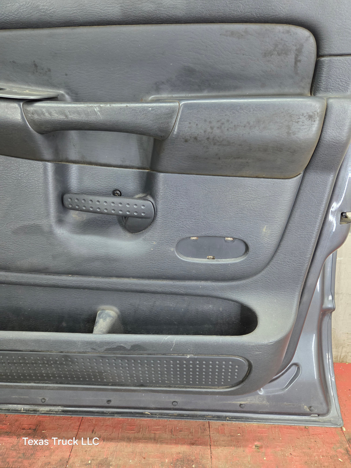 2003-2008 Dodge Ram 3rd Gen Passenger Side Front Quad Cab Crew Cab Door 1500 2500 3500 4500 5500