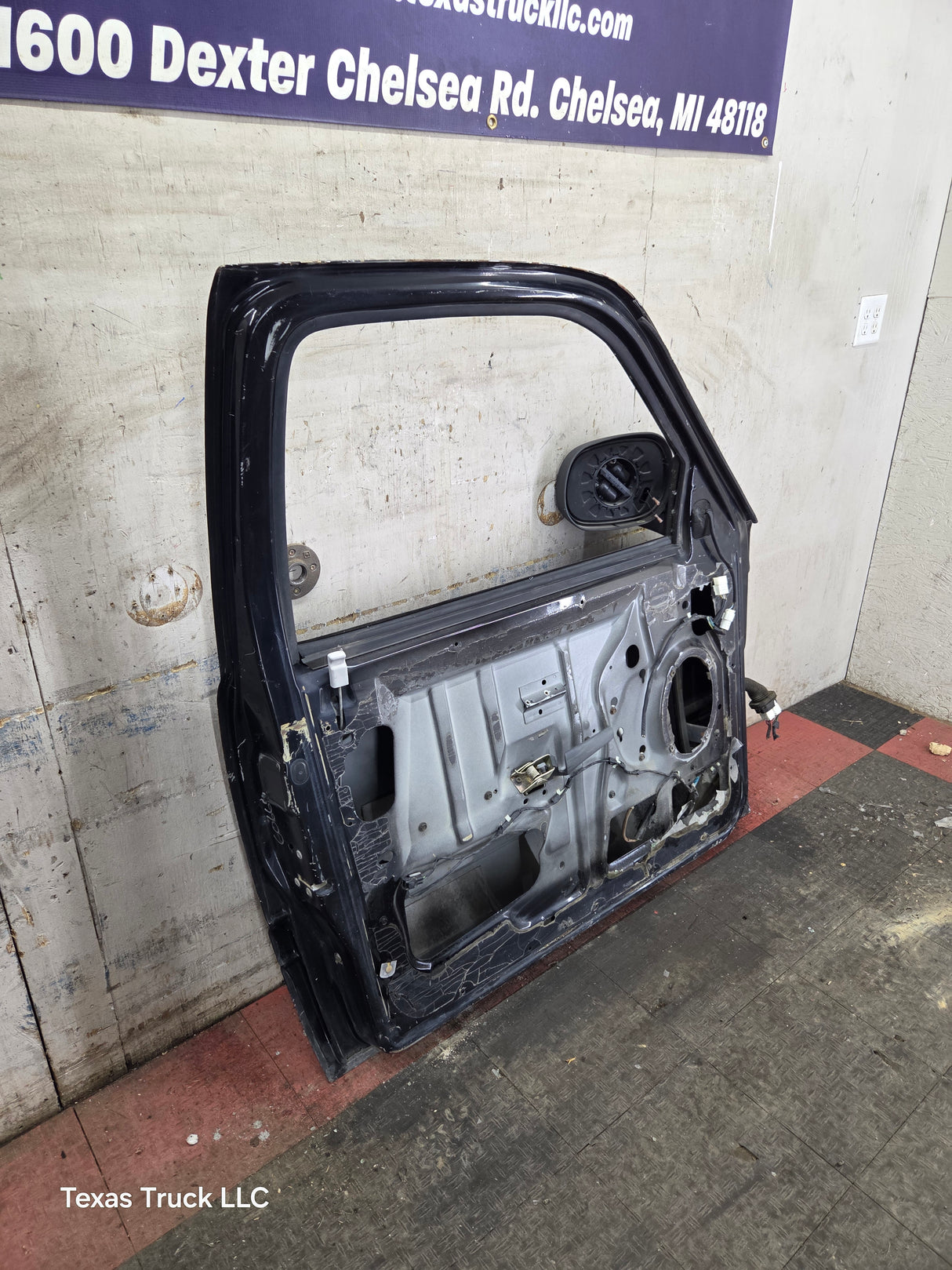 1994-2002 Dodge Ram 2nd Gen Quad Cab 4 Door Square Corner LH Driver Side Door