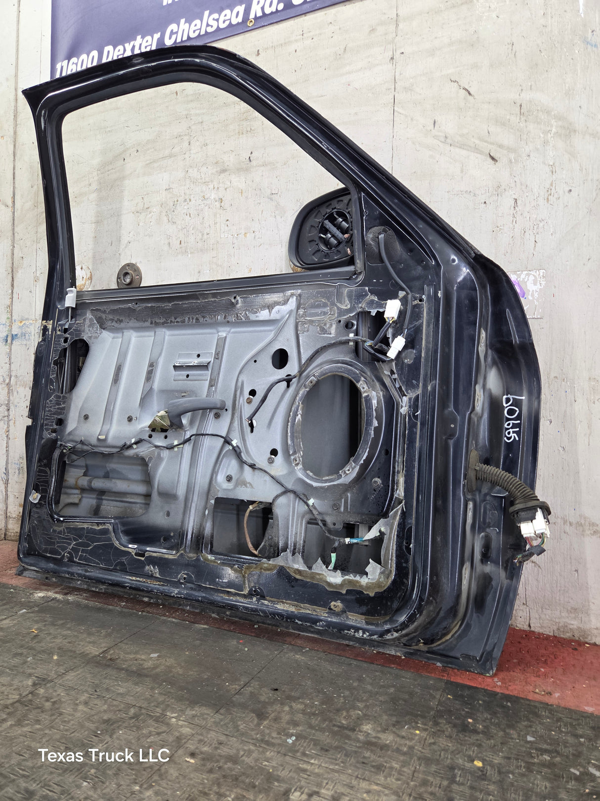 1994-2002 Dodge Ram 2nd Gen Quad Cab 4 Door Square Corner LH Driver Side Door