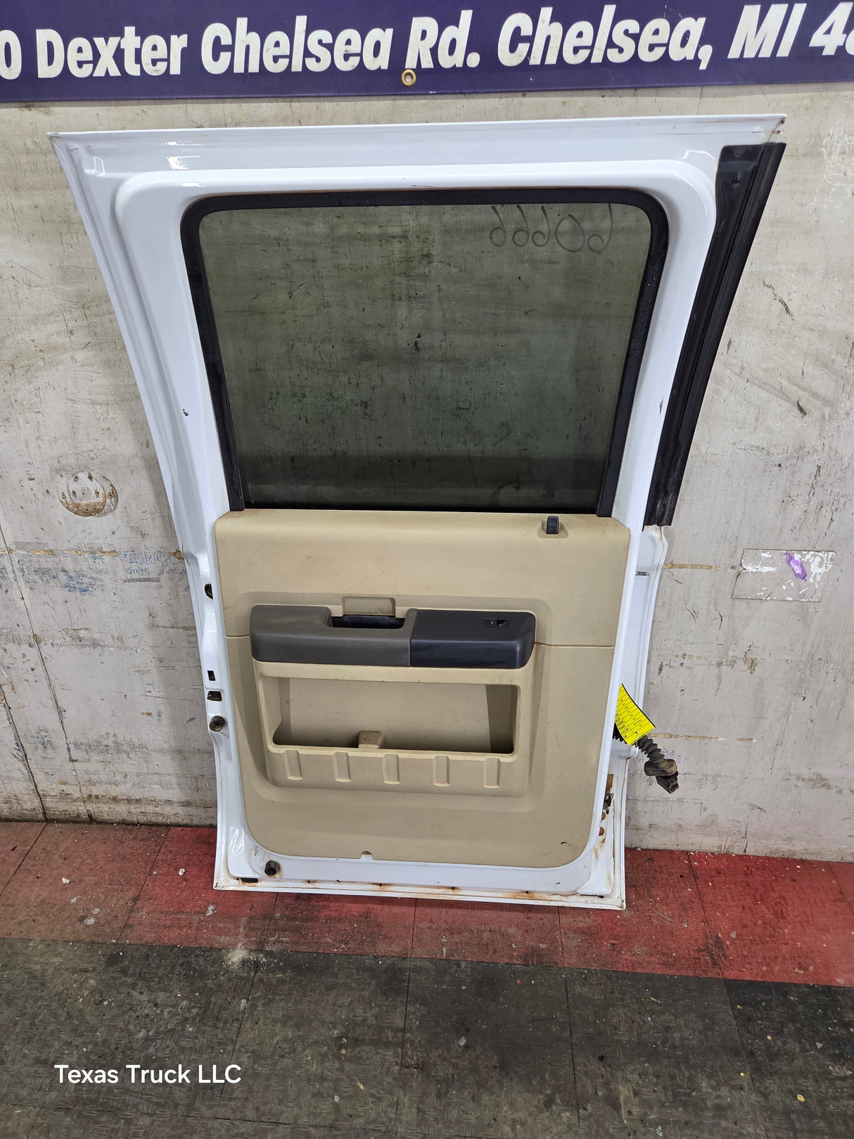 1999-2011 Ford Super Duty LH Driver Side Rear Crew Cab Door F250 F350 F450 F550
