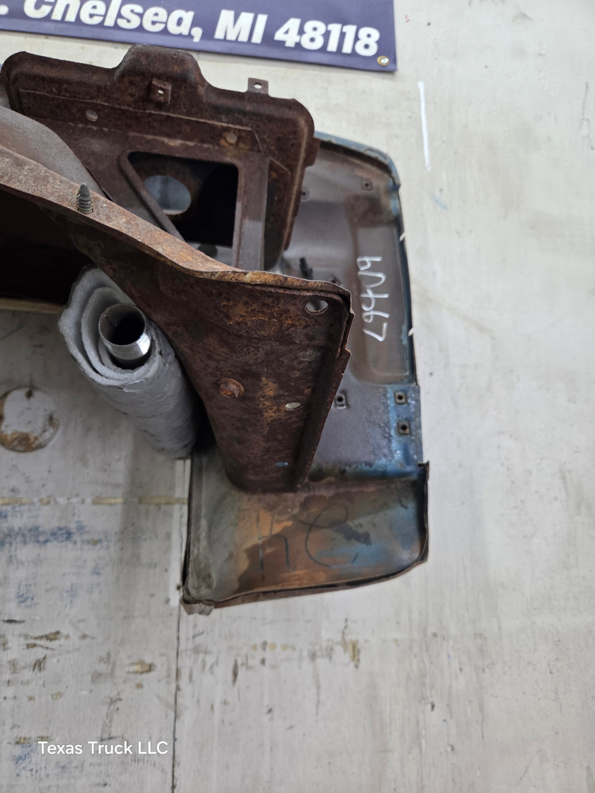 1981-1991 Chevrolet Silverado / GMC Sierra Square Body LH Drivers Side Front Fender