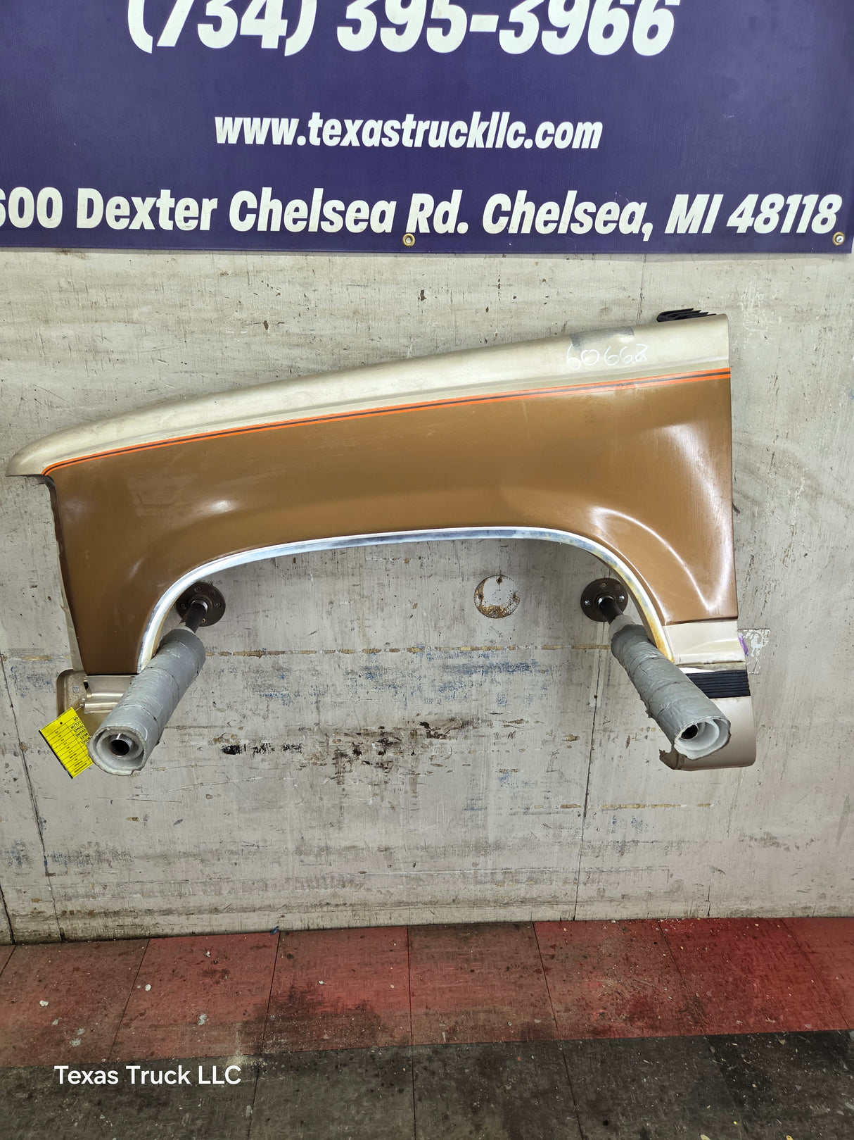 1988-1998 Chevrolet / GMC 1500 2500 3500 Left Hand Driver Side Front Fender