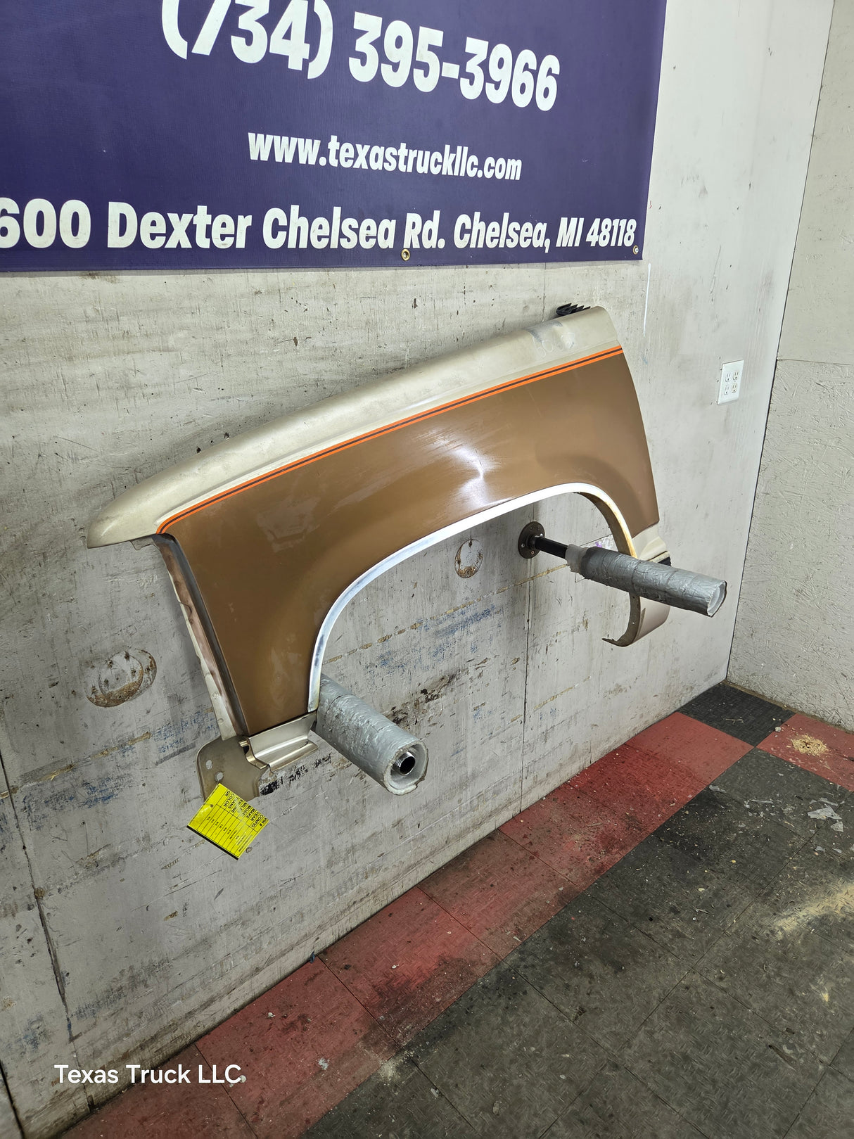 1988-1998 Chevrolet / GMC 1500 2500 3500 Left Hand Driver Side Front Fender