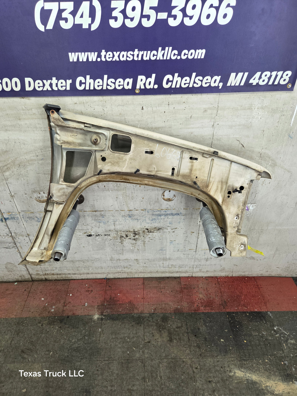 1988-1998 Chevrolet / GMC 1500 2500 3500 Left Hand Driver Side Front Fender